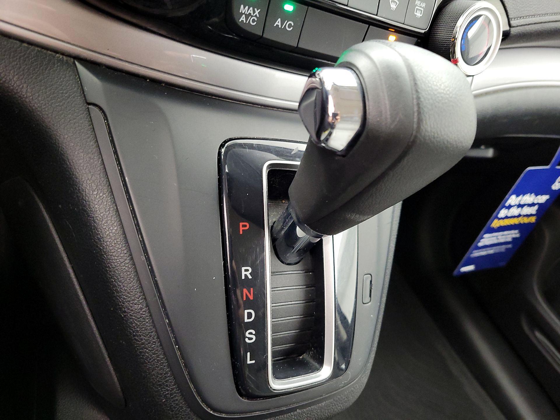 Thumbnail: 2015 Honda CR-V - 17