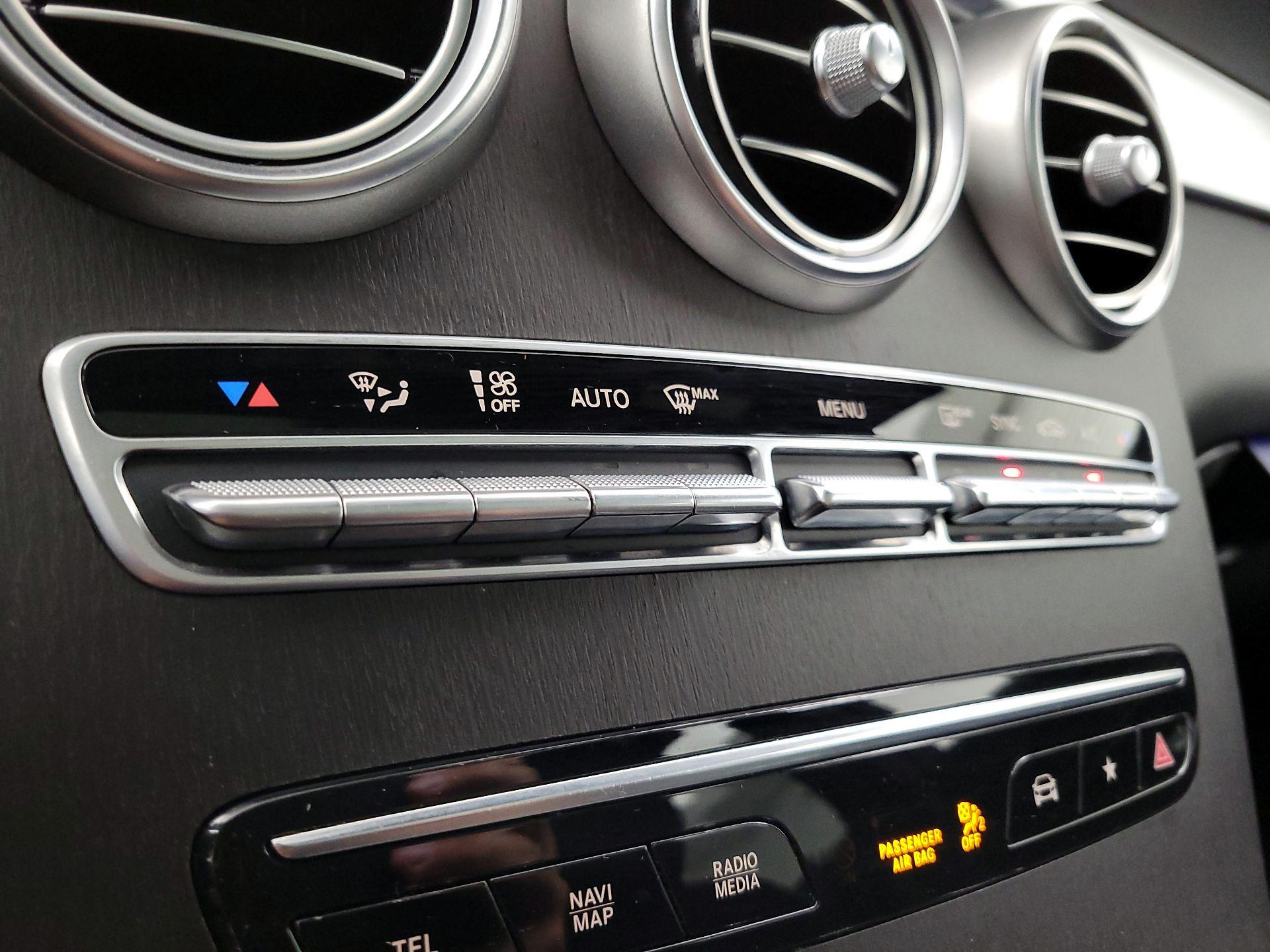 Thumbnail: 2021 Mercedes-Benz GLC - 16