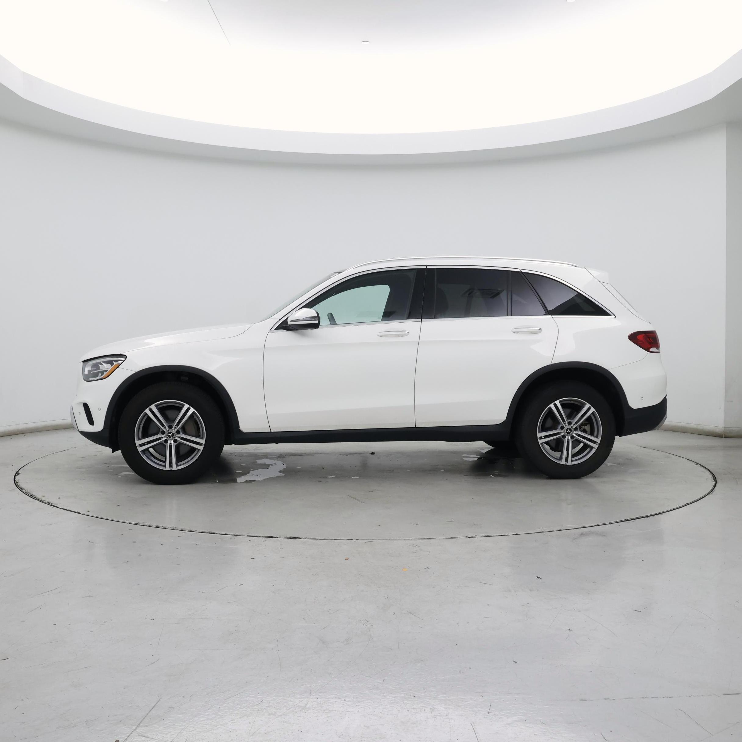 Thumbnail: 2021 Mercedes-Benz GLC - 3