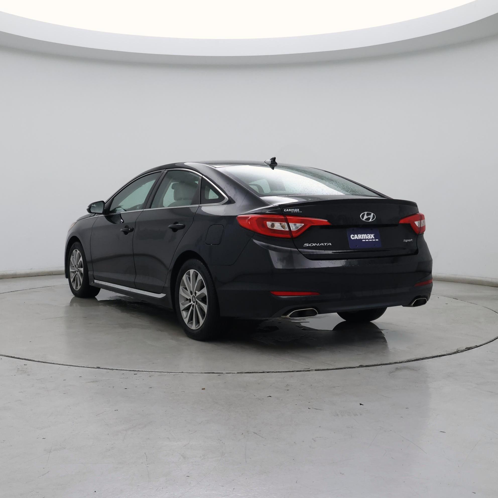 Thumbnail: 2017 Hyundai Sonata - 2