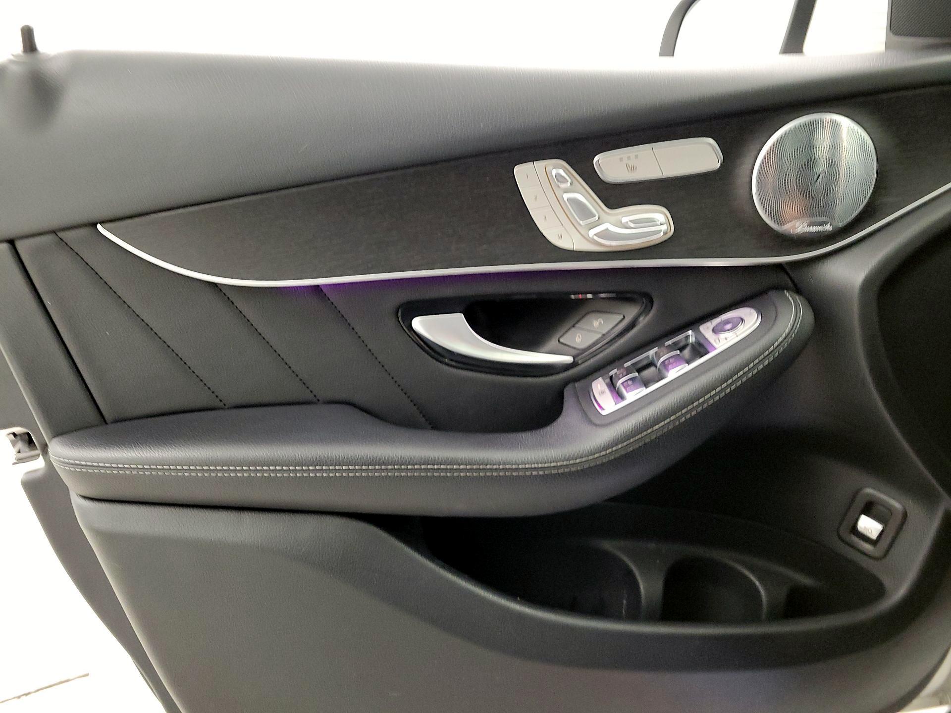 Thumbnail: 2020 Mercedes-Benz GLC - 12