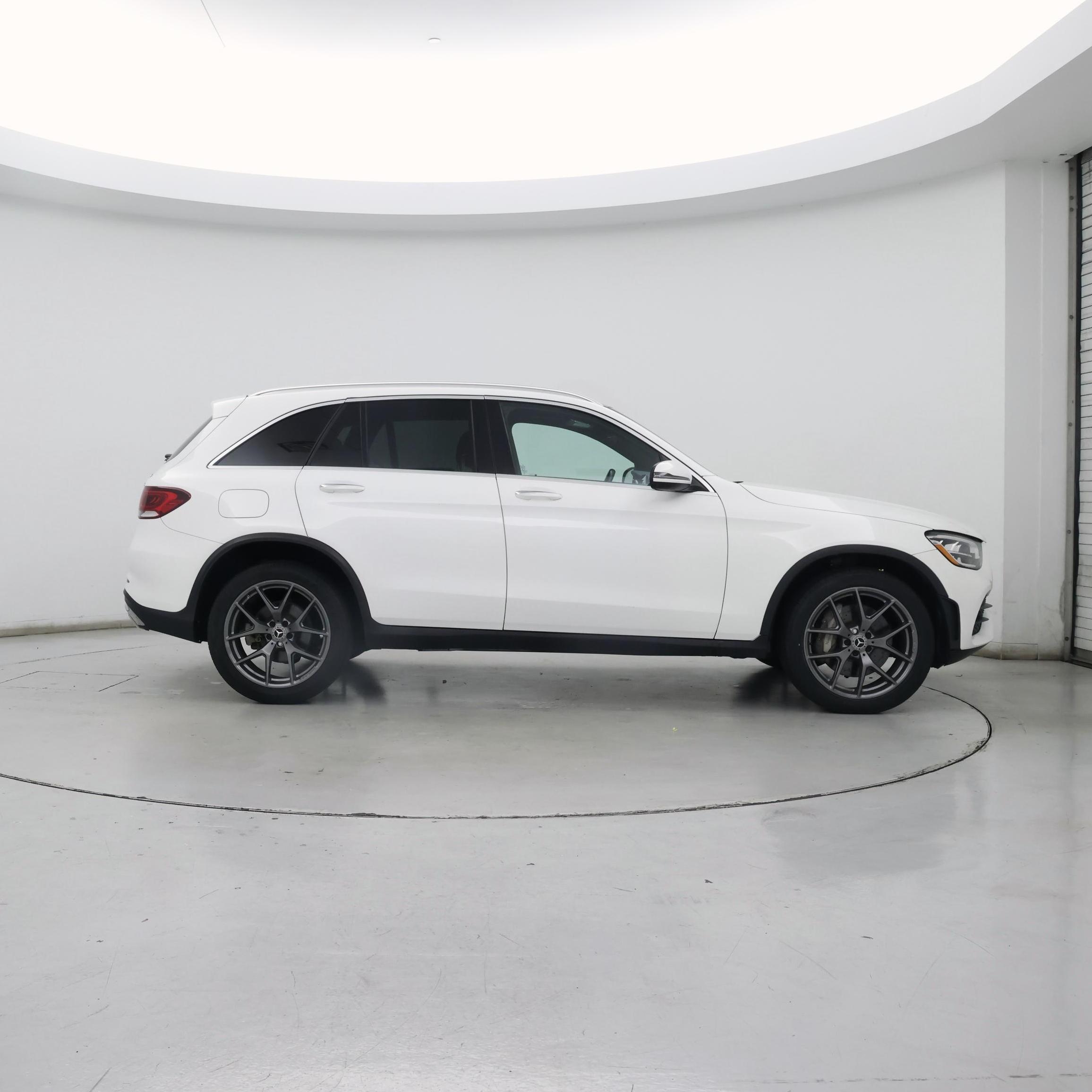 Thumbnail: 2020 Mercedes-Benz GLC - 7