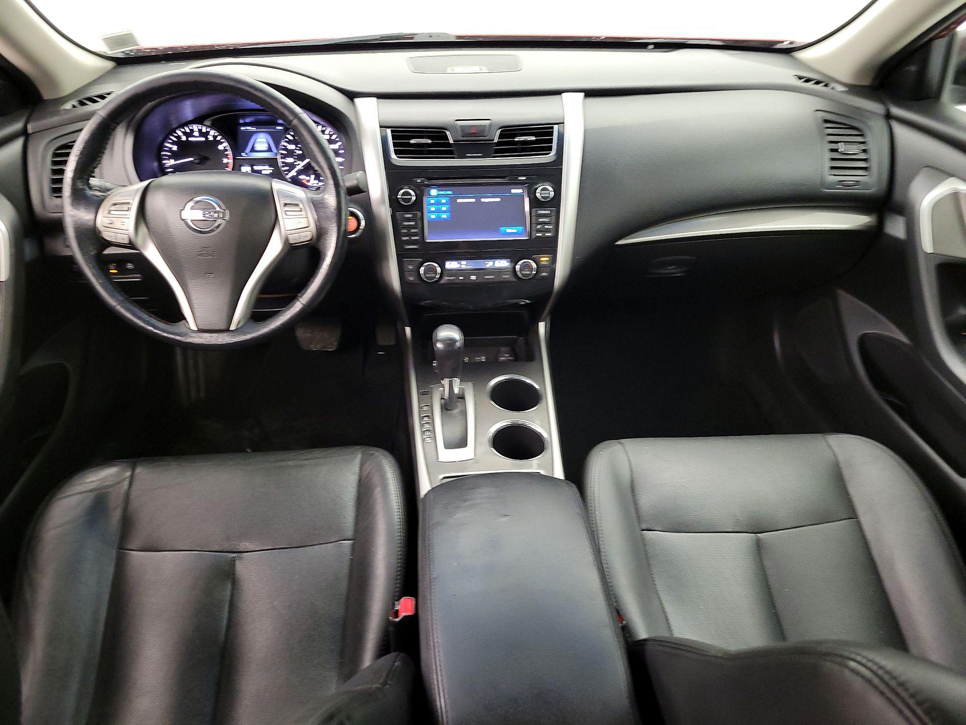 Thumbnail: 2014 Nissan Altima - 9