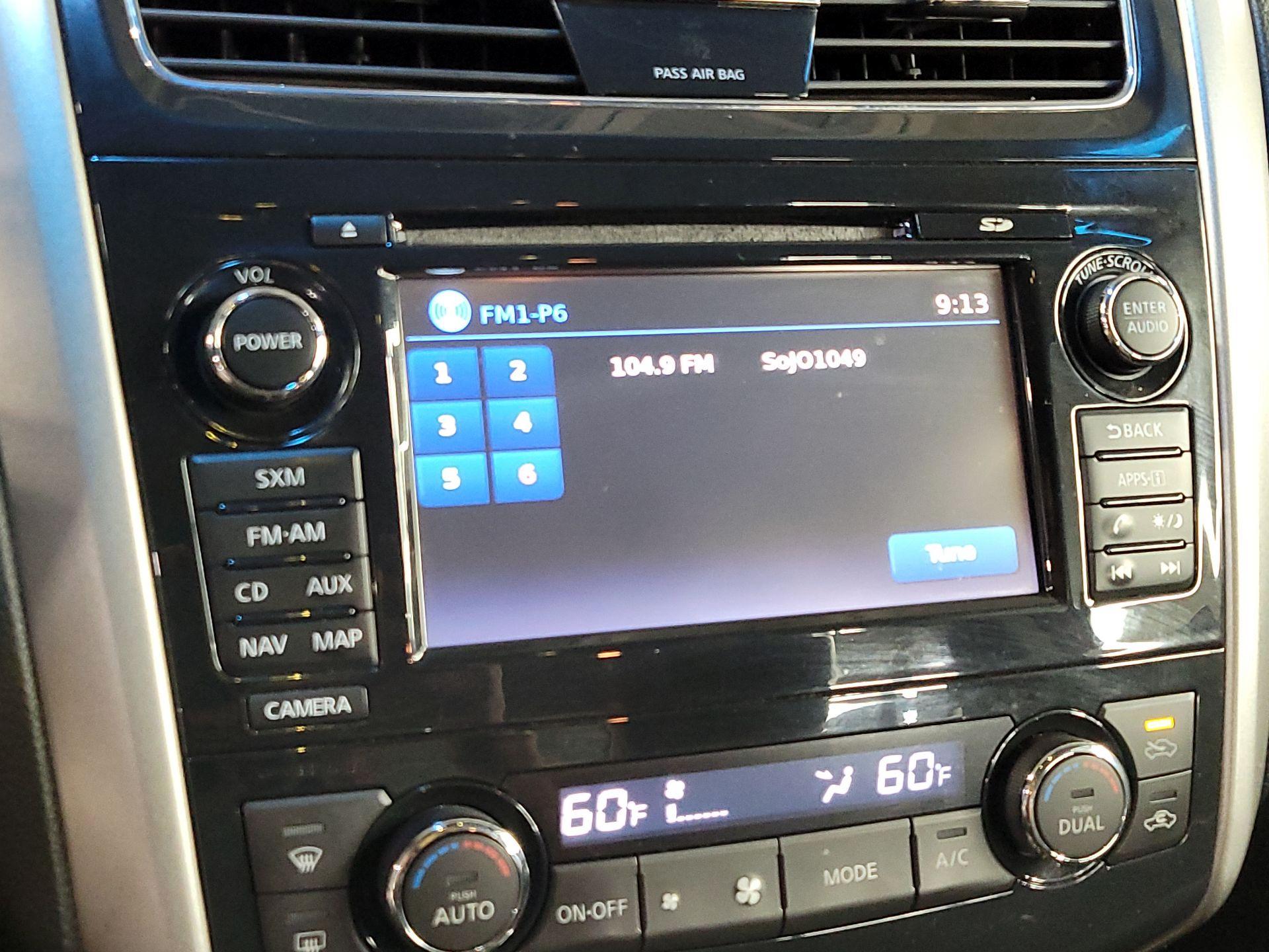 Thumbnail: 2014 Nissan Altima - 15