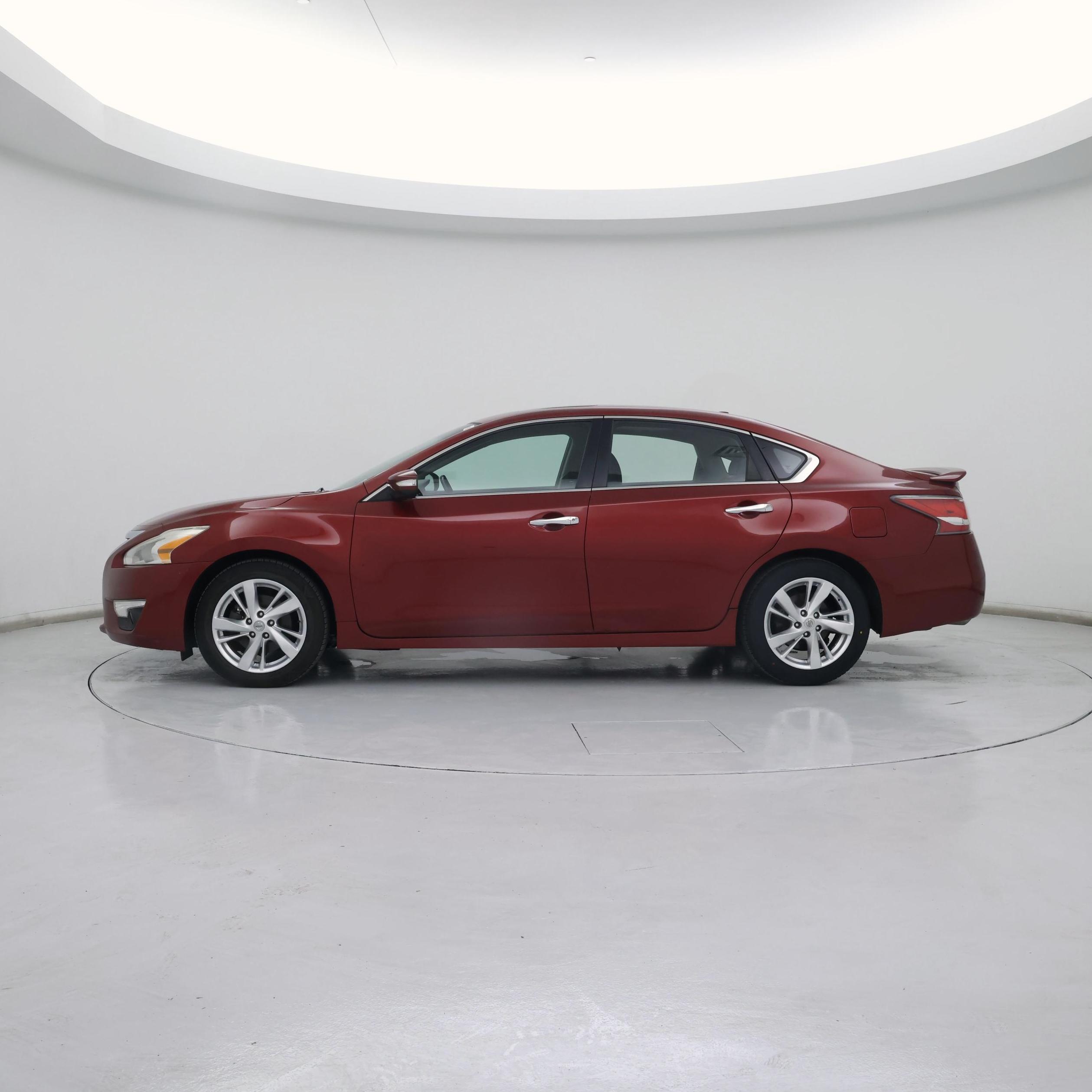Thumbnail: 2014 Nissan Altima - 3