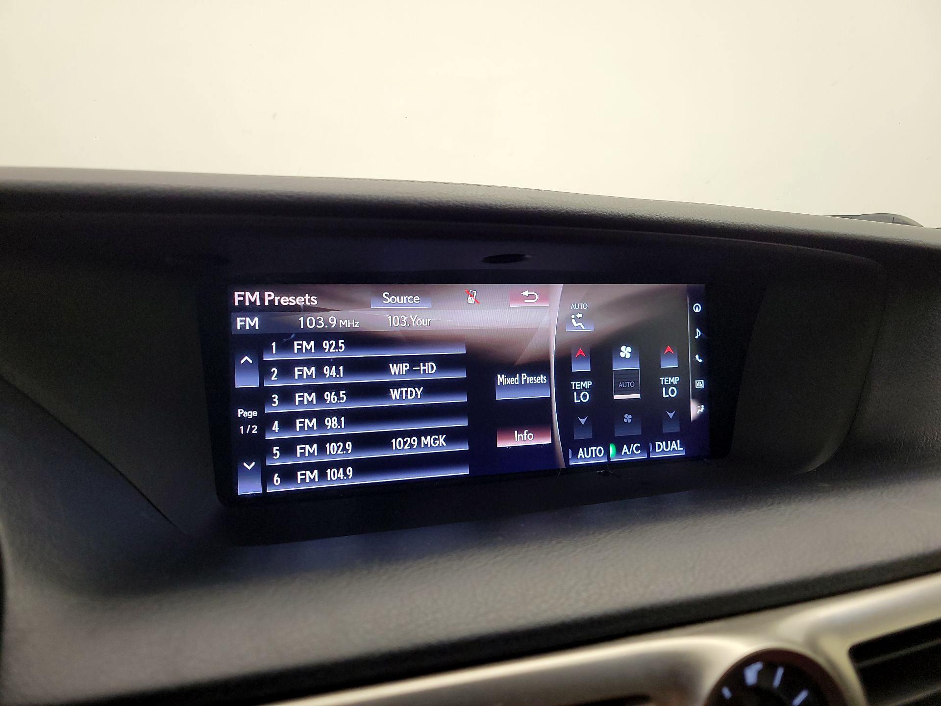 Thumbnail: 2018 Lexus GS - 16