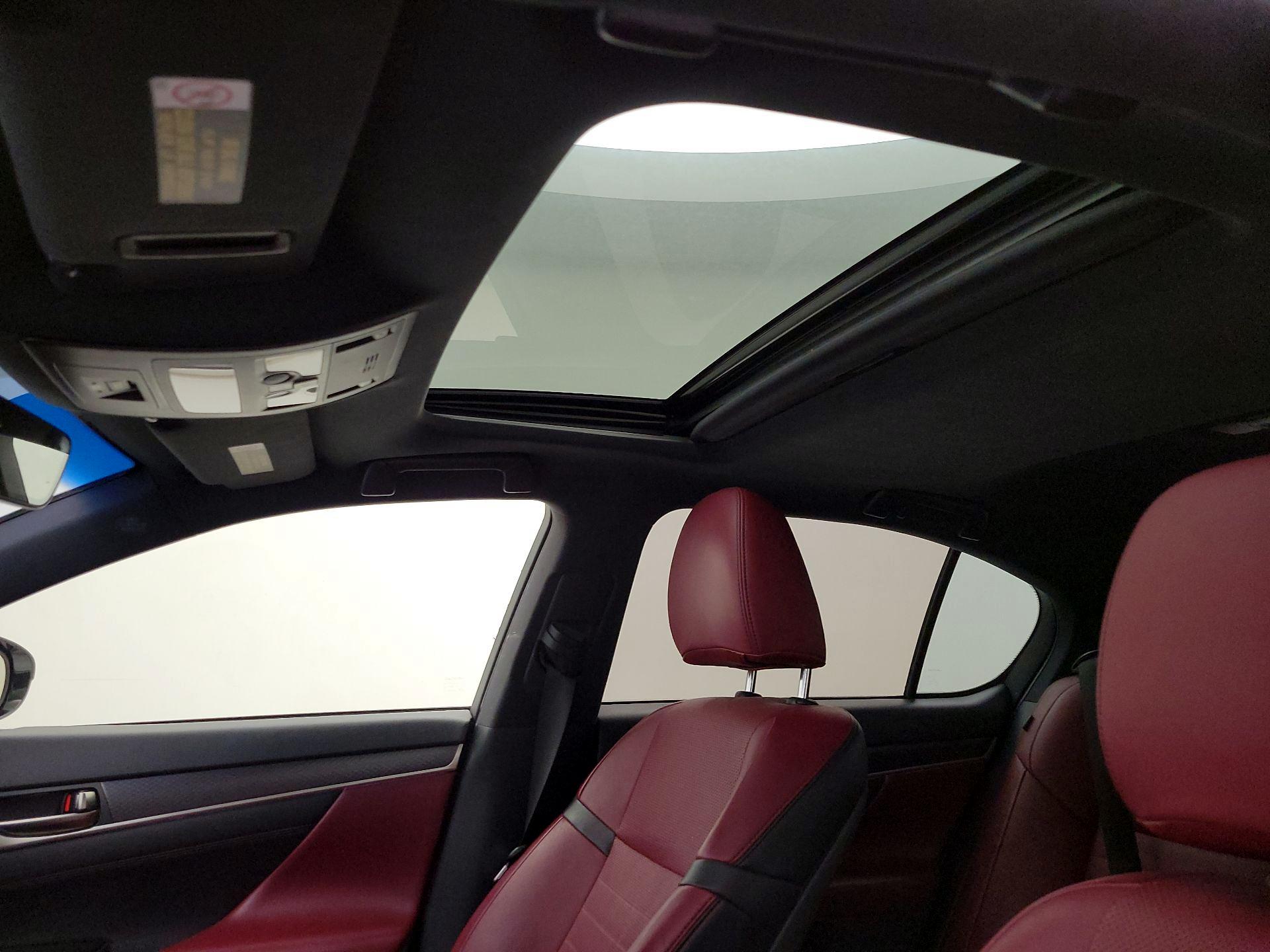 Thumbnail: 2018 Lexus GS - 20