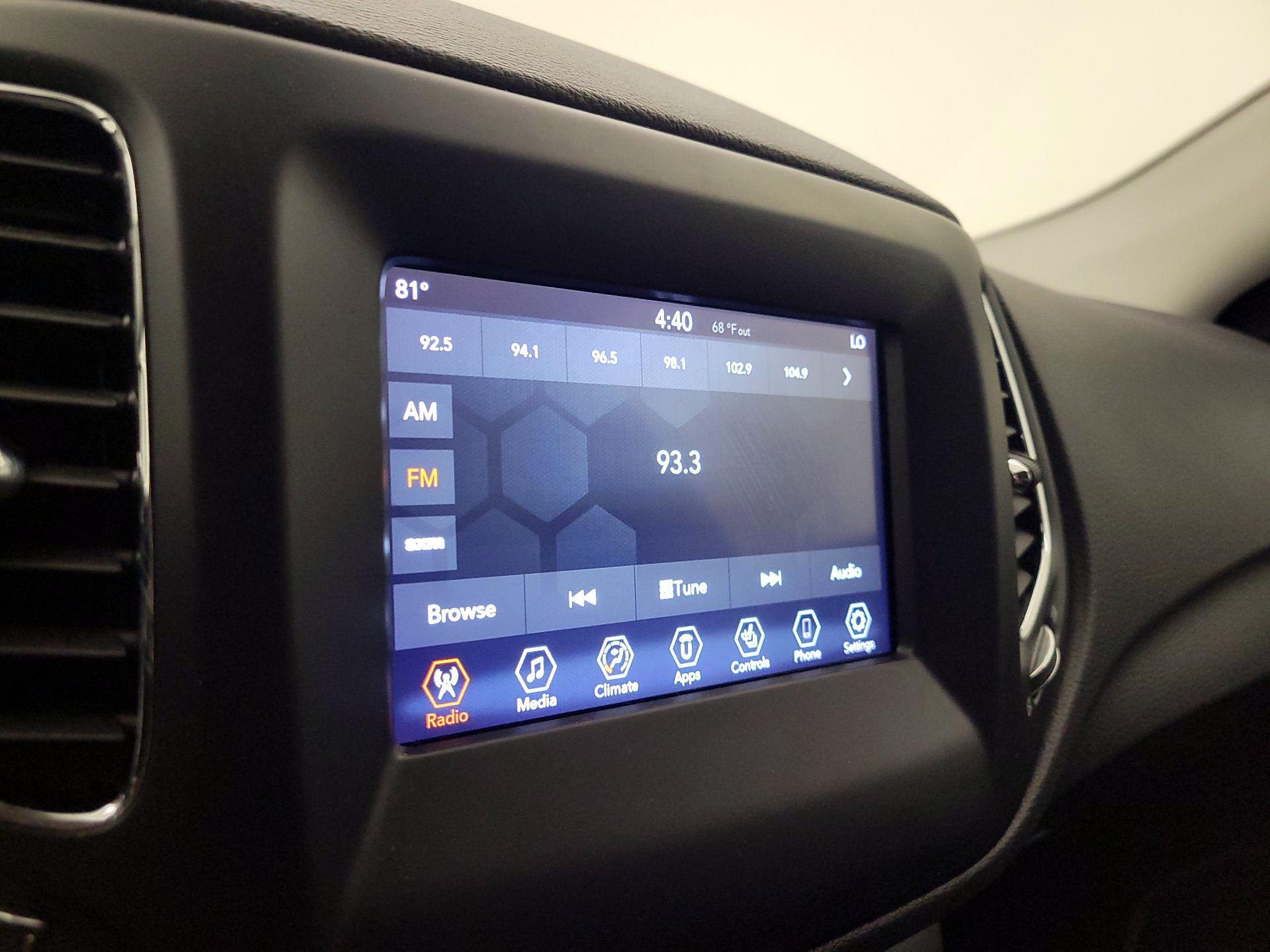 Thumbnail: 2020 Jeep Compass - 15