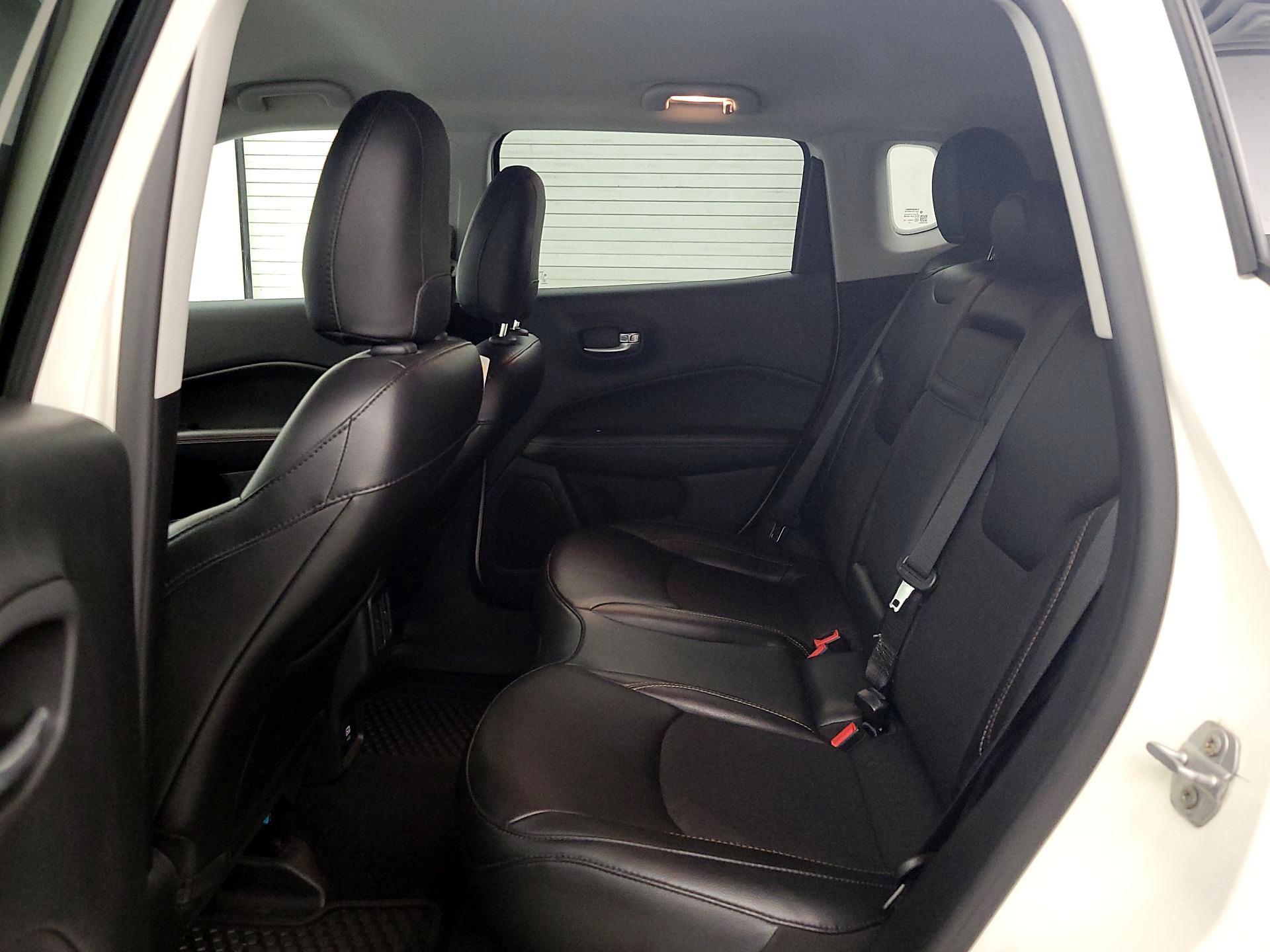 Thumbnail: 2020 Jeep Compass - 19