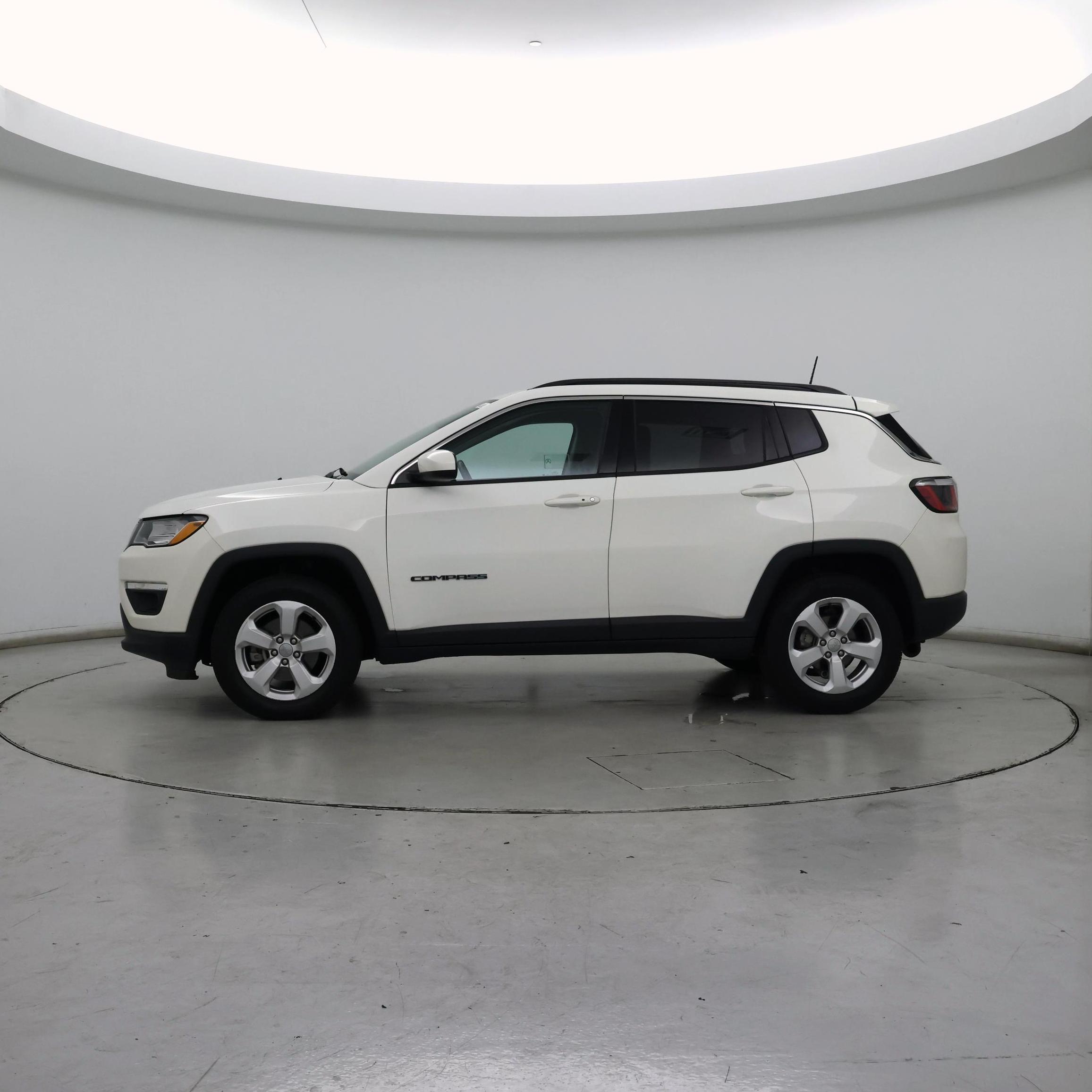 Thumbnail: 2020 Jeep Compass - 3