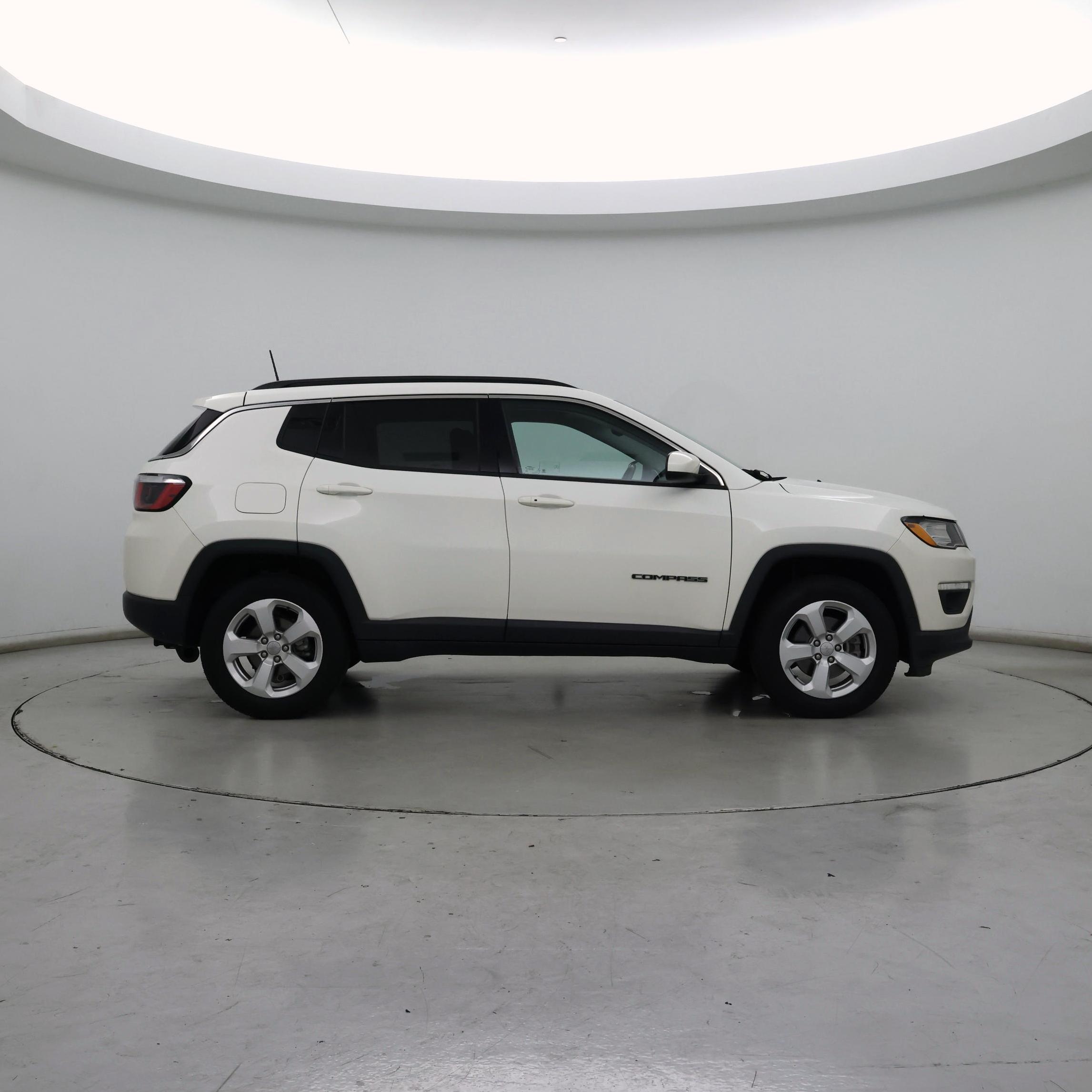 Thumbnail: 2020 Jeep Compass - 7