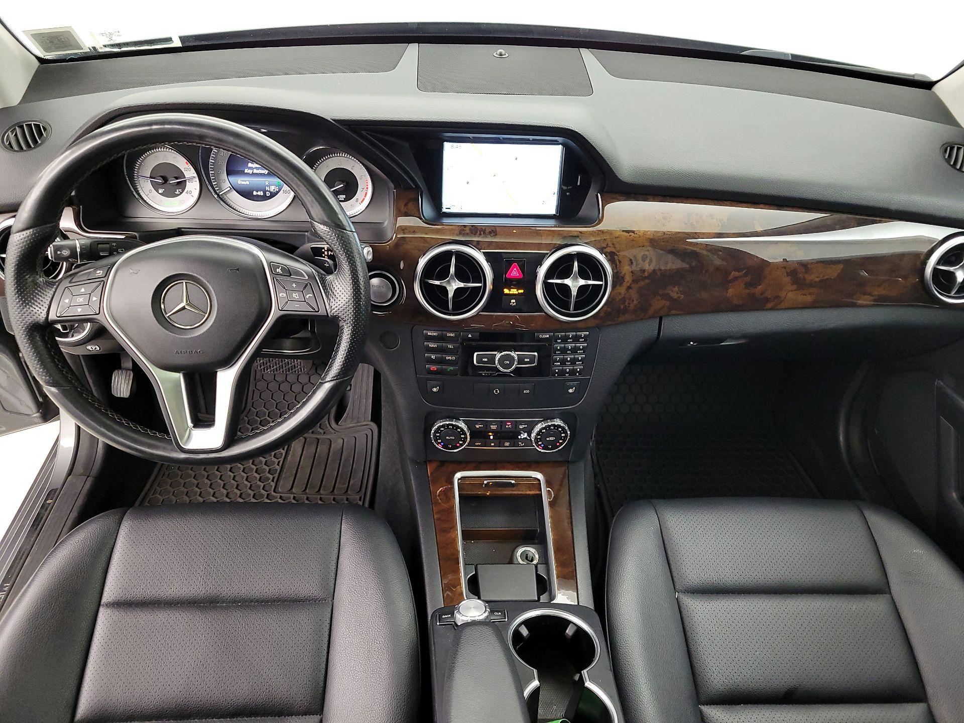 Thumbnail: 2015 Mercedes-Benz GLK - 9
