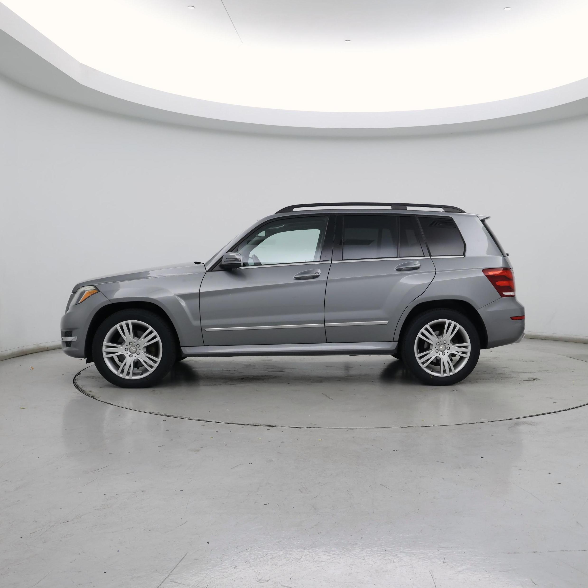Thumbnail: 2015 Mercedes-Benz GLK - 3