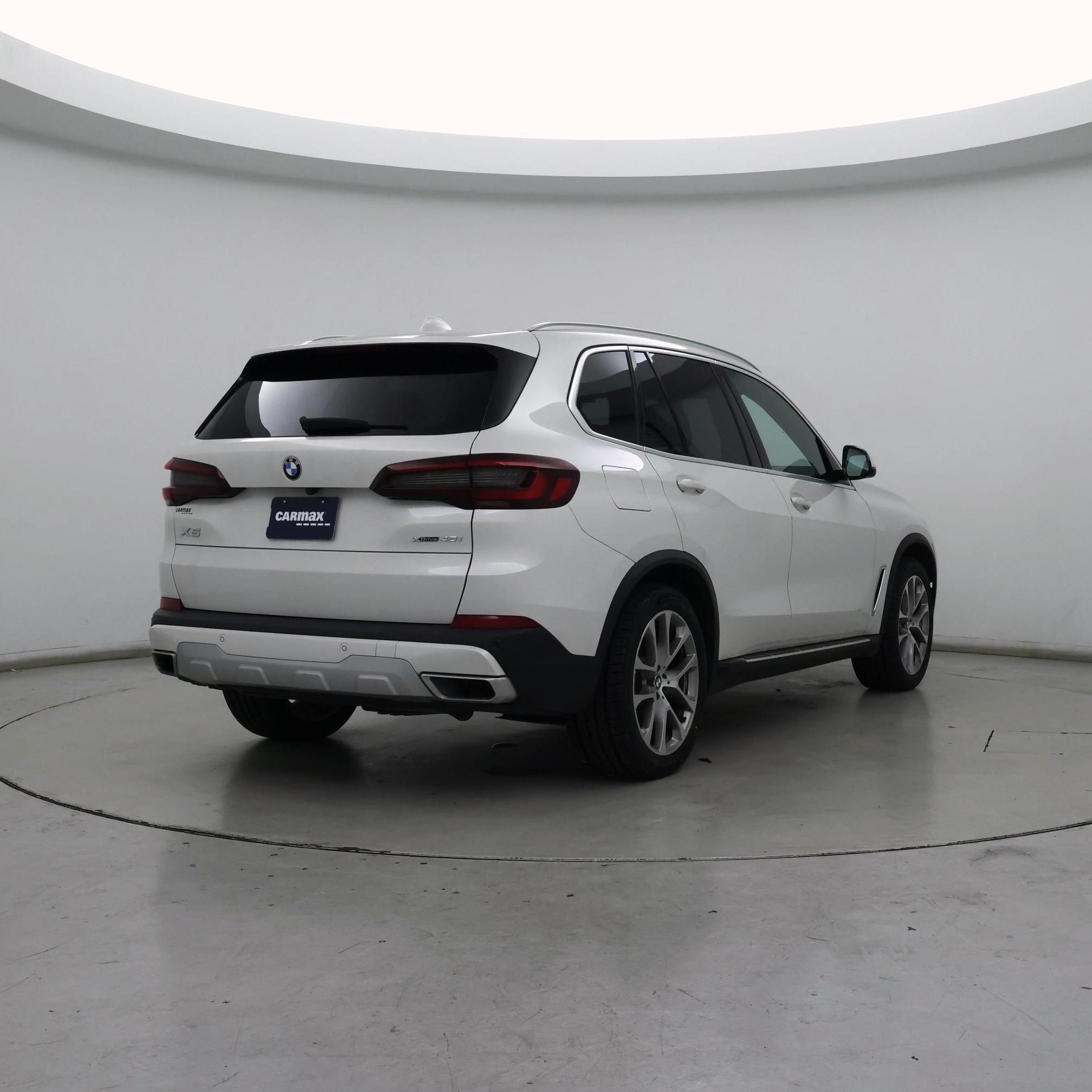 Thumbnail: 2021 BMW X5 - 8