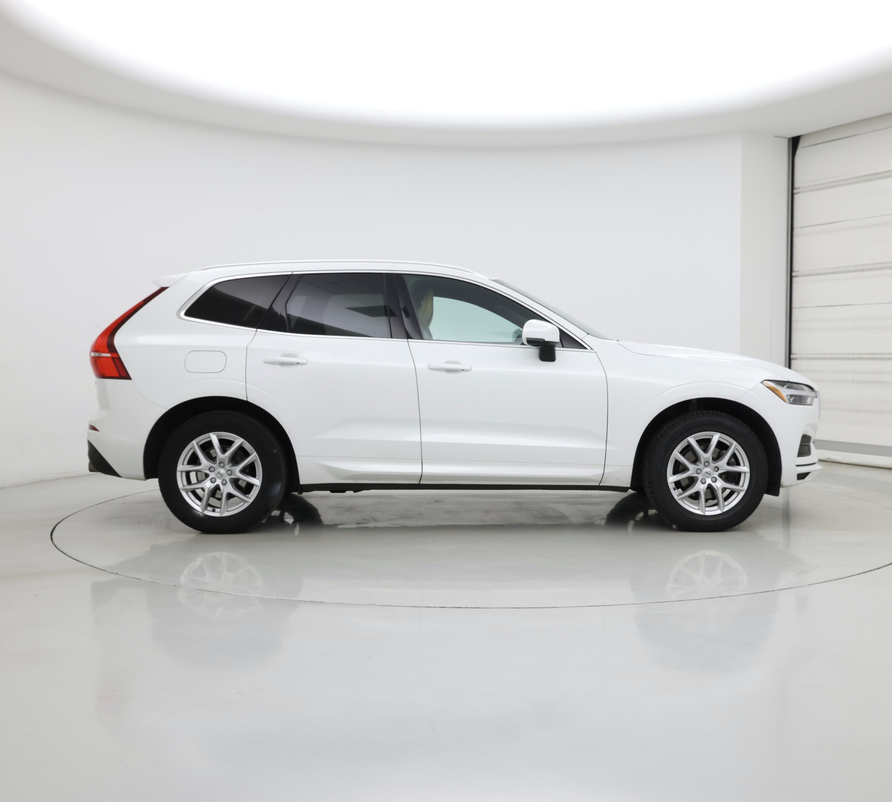 Thumbnail: 2020 Volvo XC60 - 7