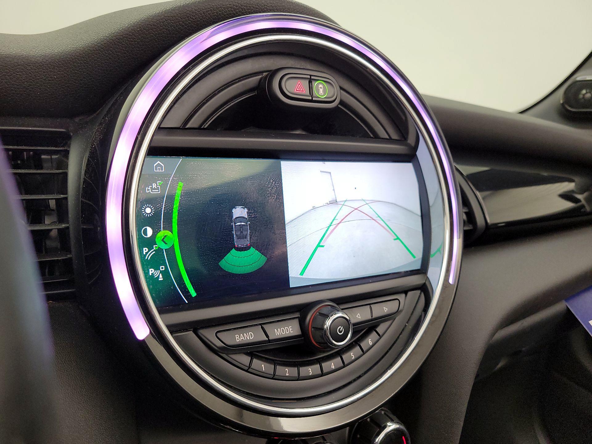 Thumbnail: 2019 MINI Cooper - 15