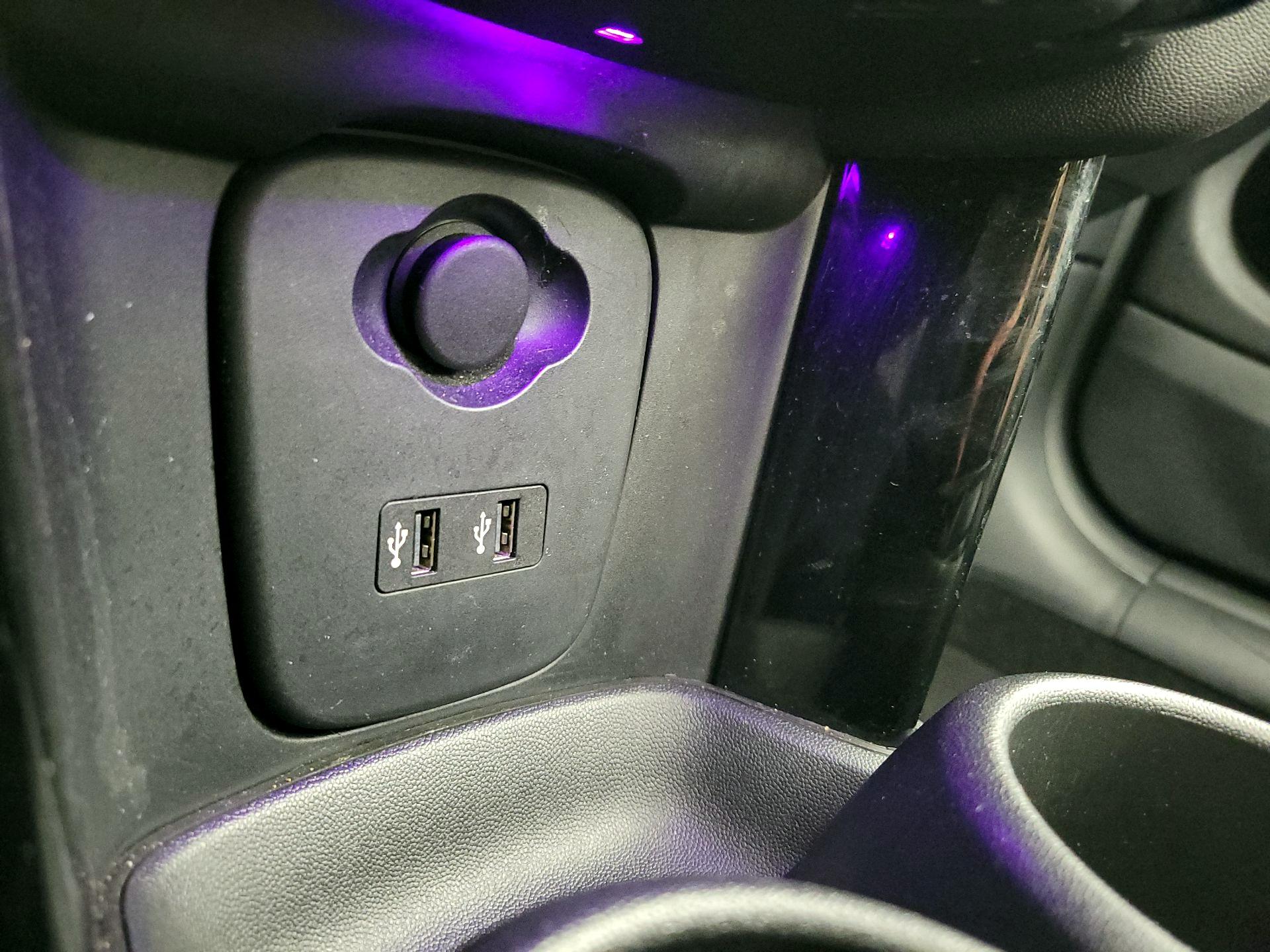 Thumbnail: 2019 MINI Cooper - 19