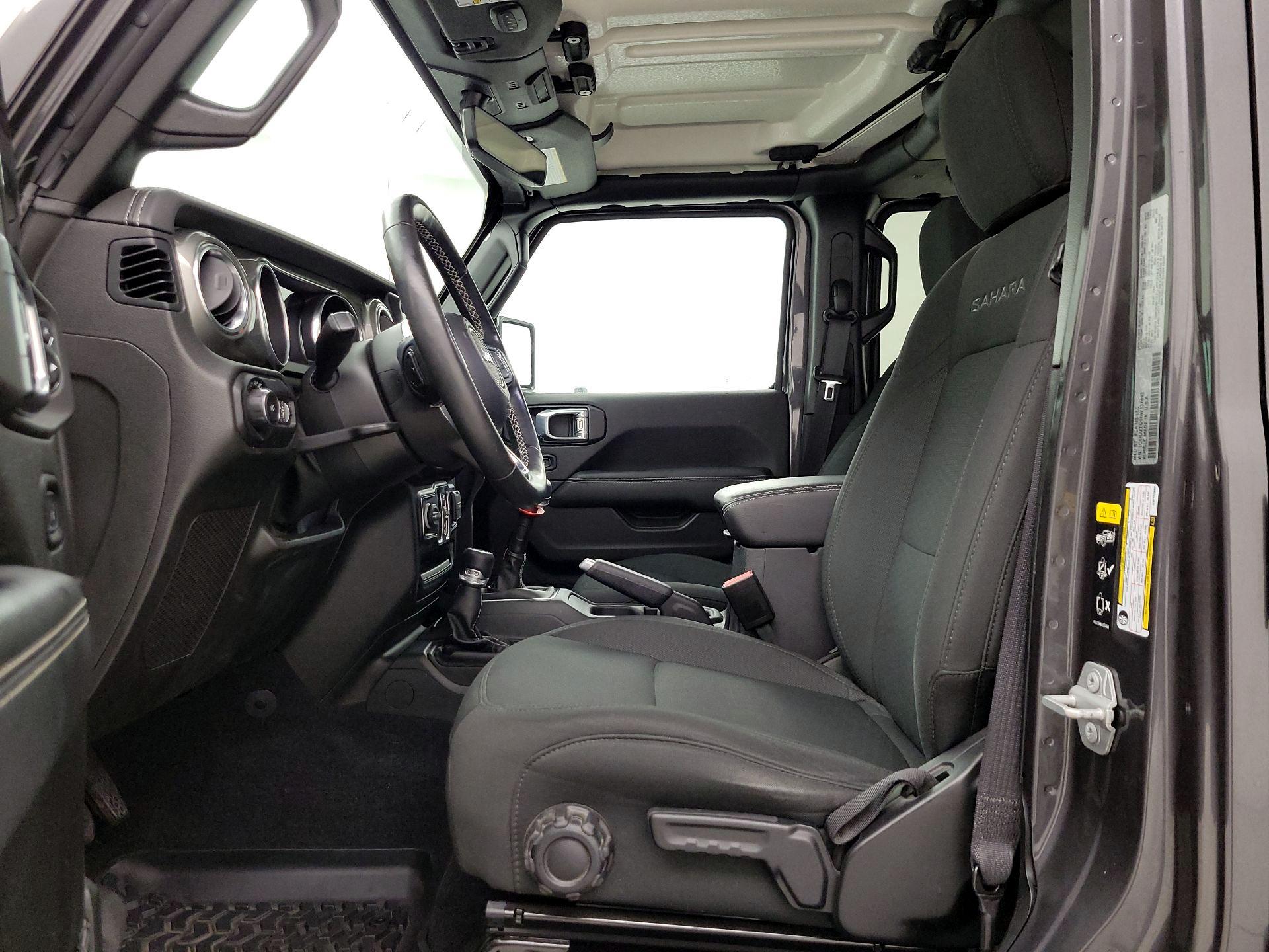 Thumbnail: 2022 Jeep Wrangler - 11