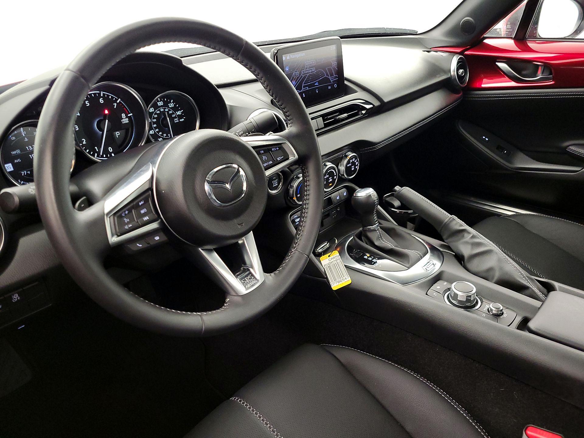 Thumbnail: 2023 Mazda MX-5 Miata - 9