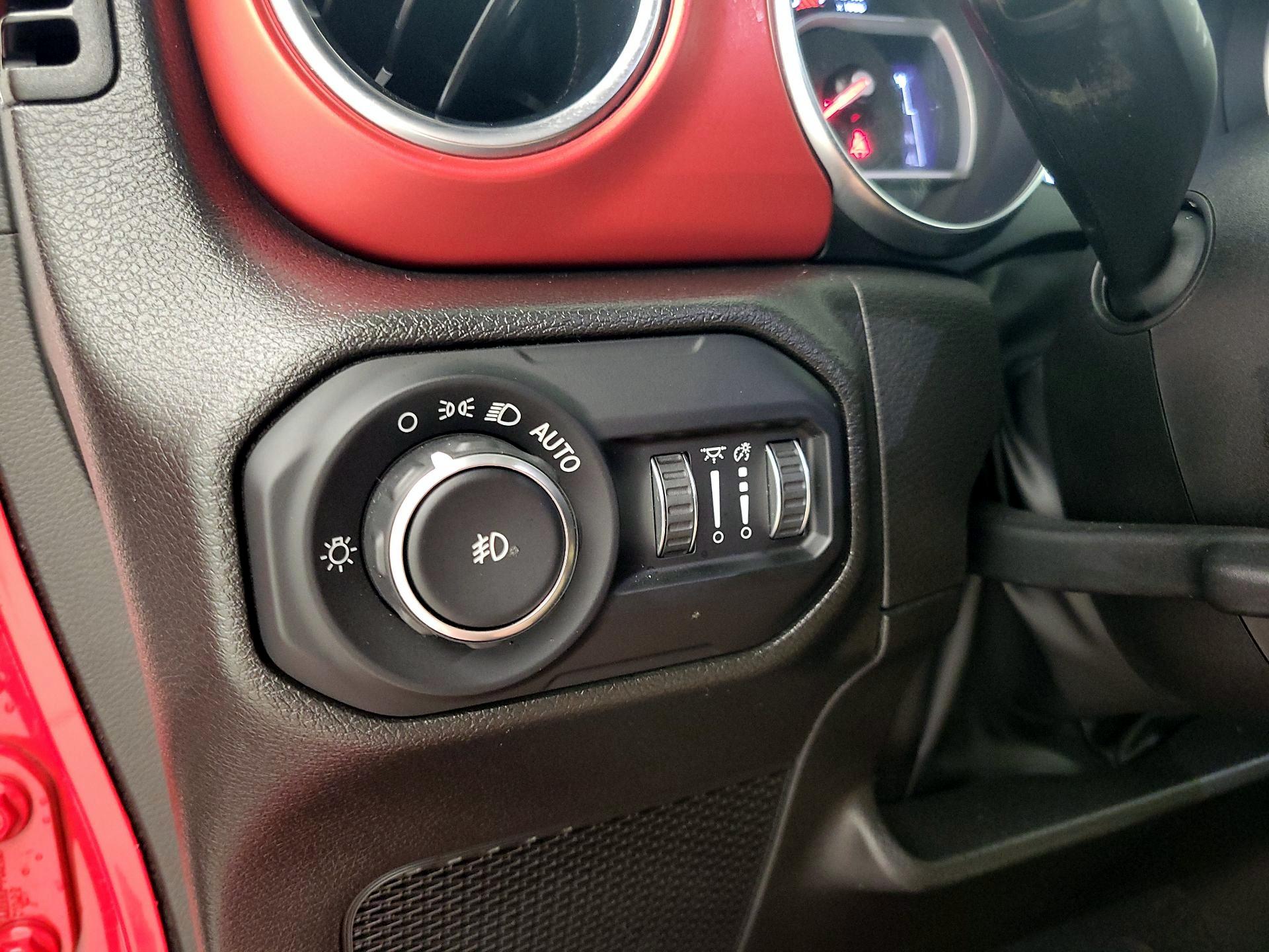 Thumbnail: 2022 Jeep Wrangler - 13