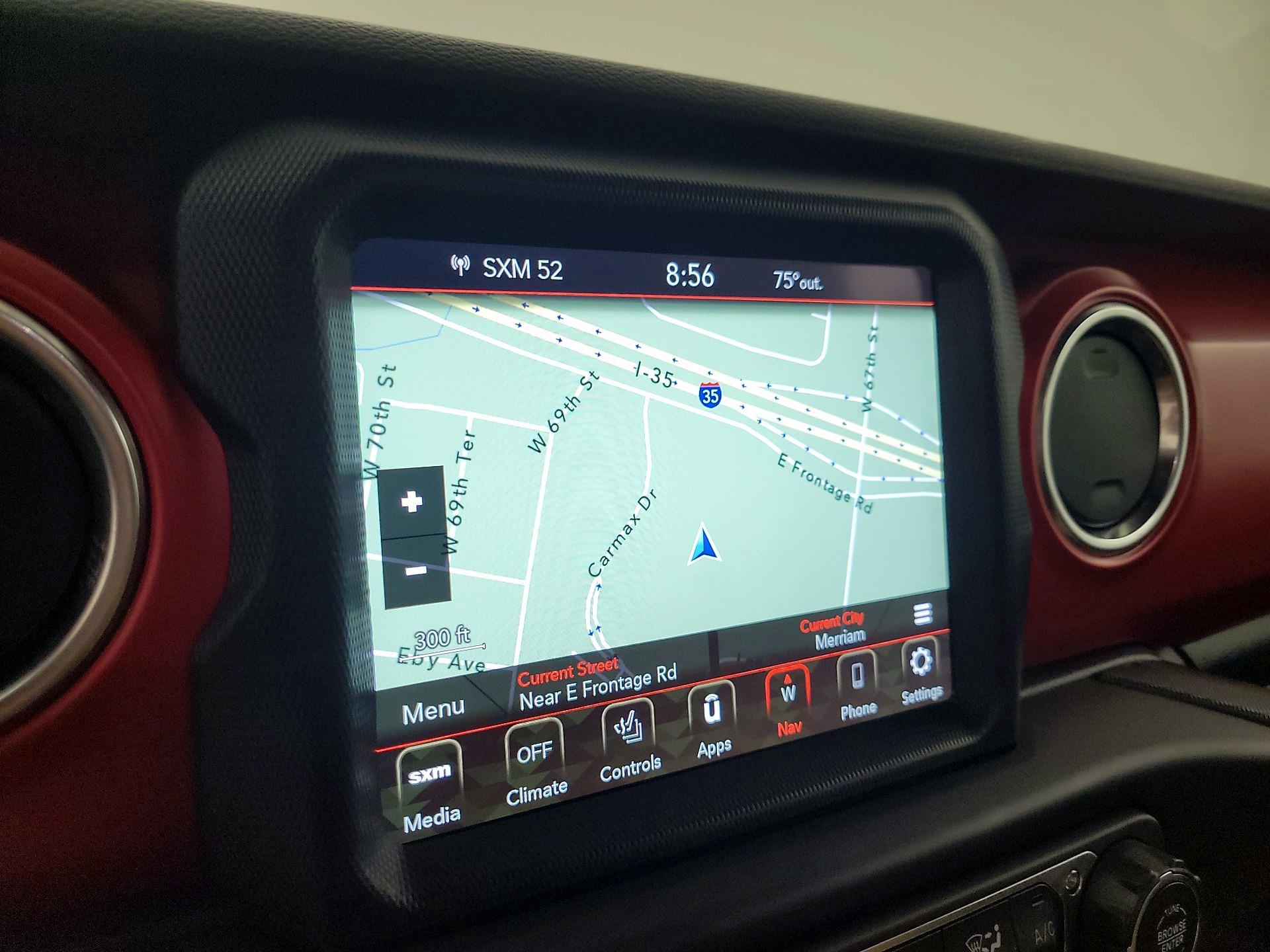 Thumbnail: 2022 Jeep Wrangler - 14
