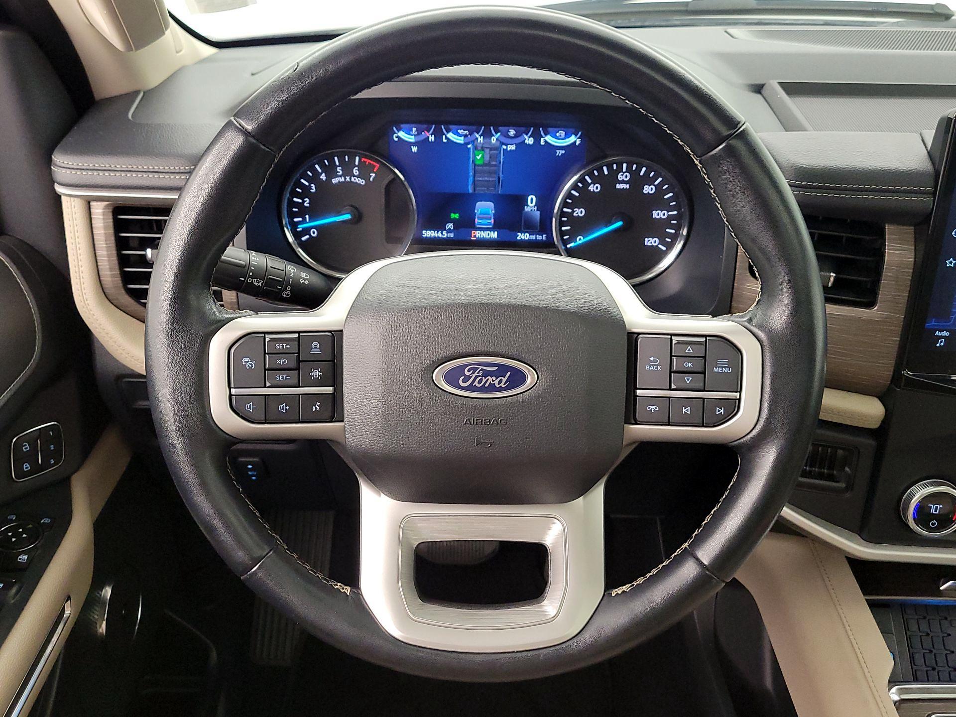 Thumbnail: 2023 Ford Expedition - 10