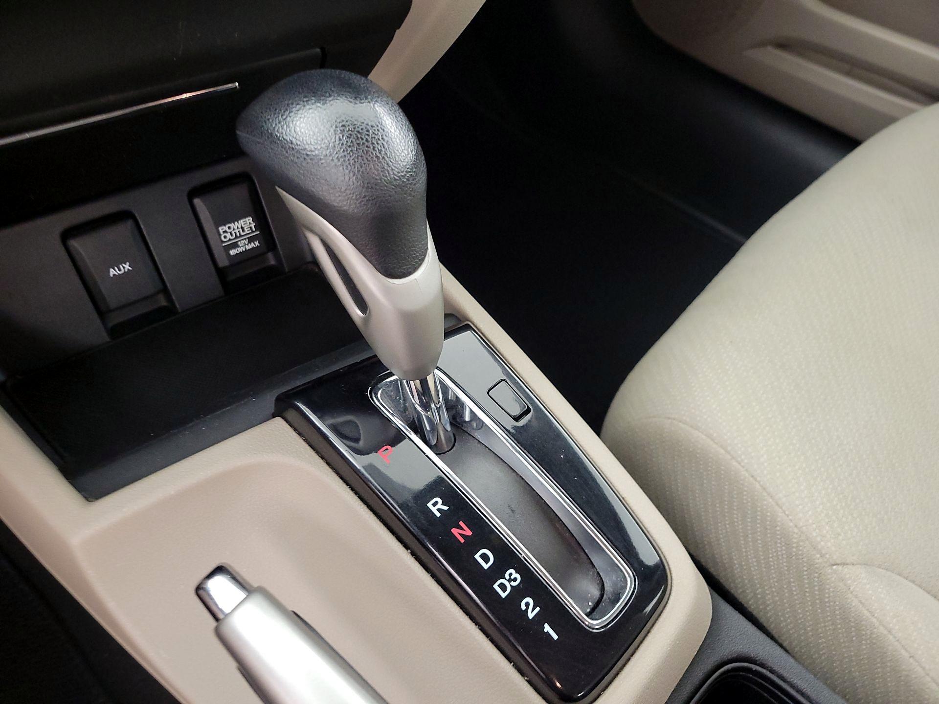 Thumbnail: 2013 Honda Civic - 17