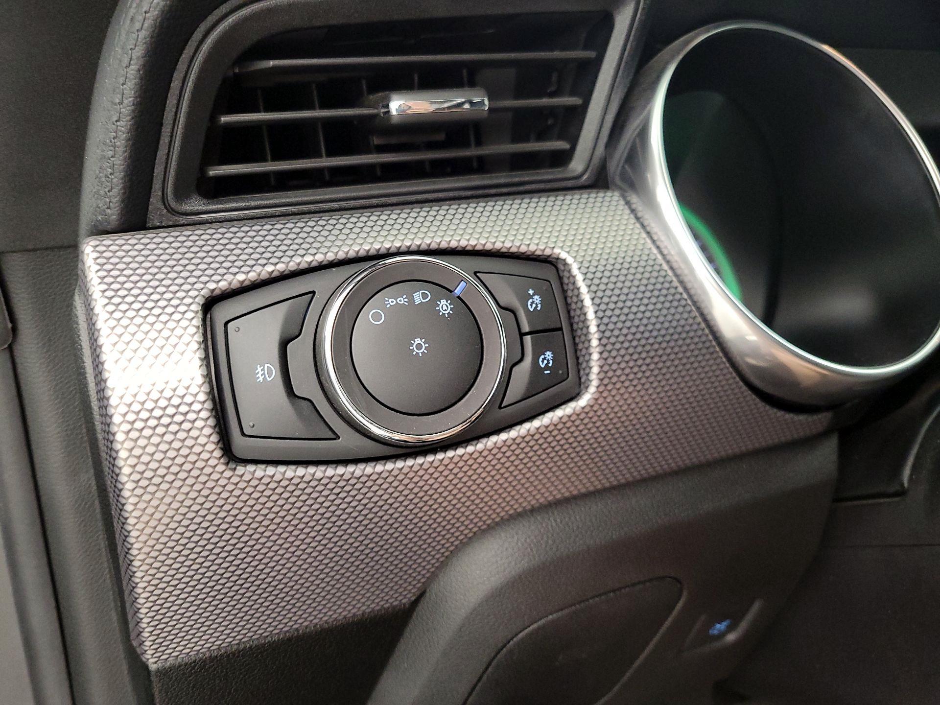 Thumbnail: 2019 Ford Mustang - 13