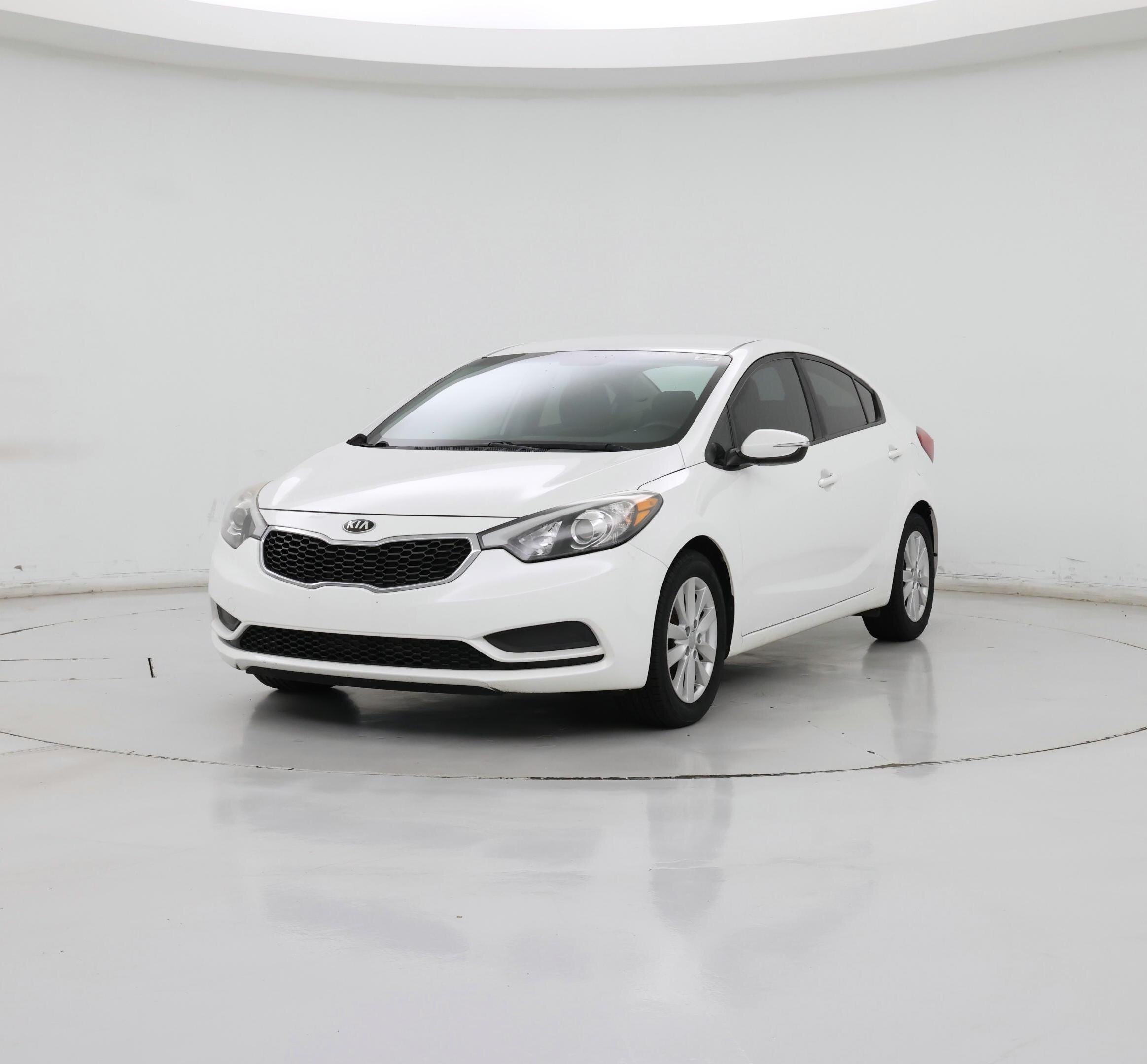 Thumbnail: 2016 Kia Forte - 4
