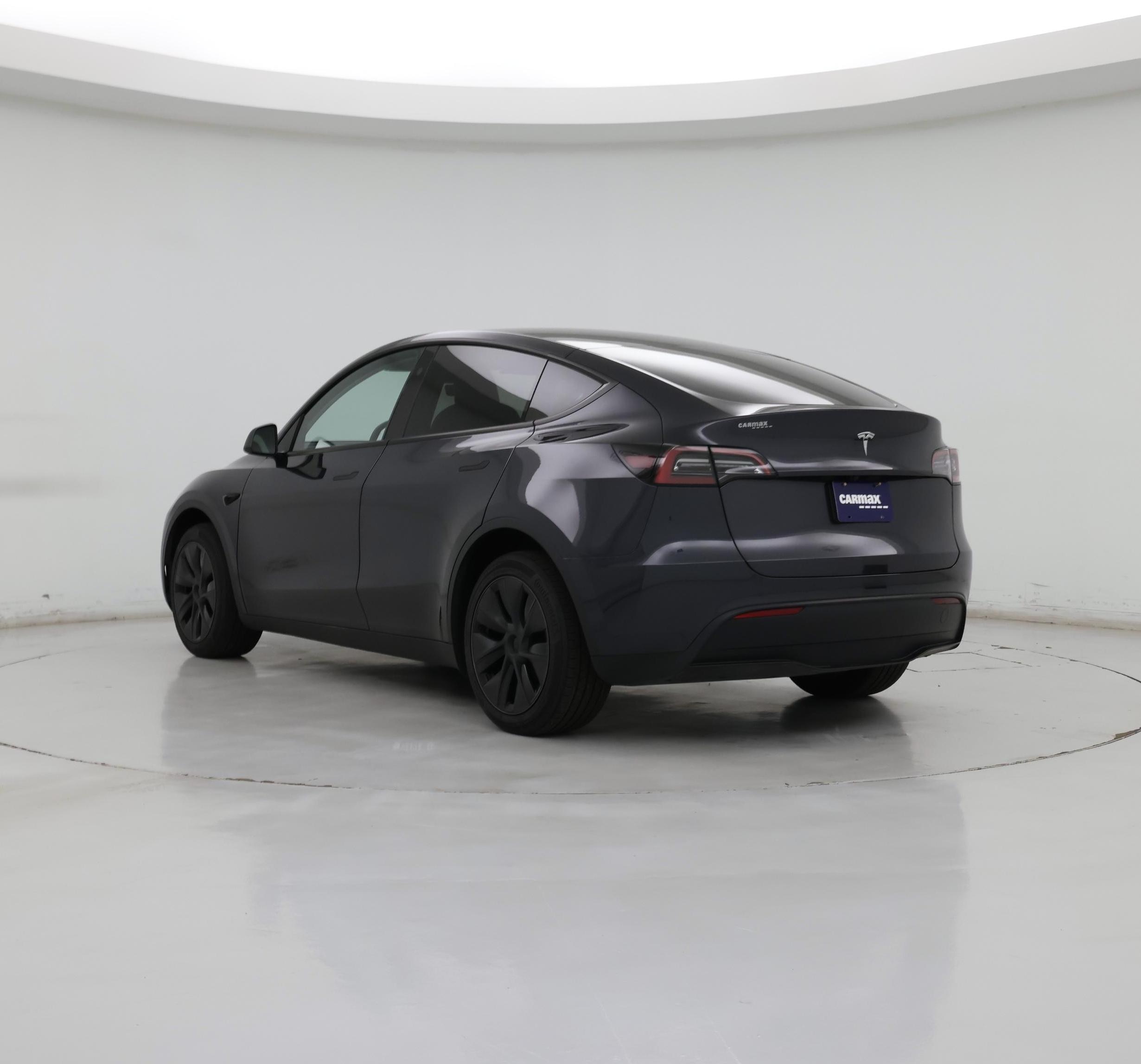 Thumbnail: 2025 Tesla Model Y - 2