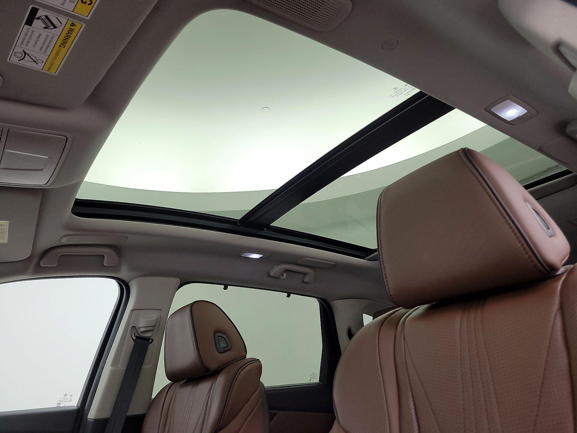Thumbnail: 2025 Acura MDX - 19