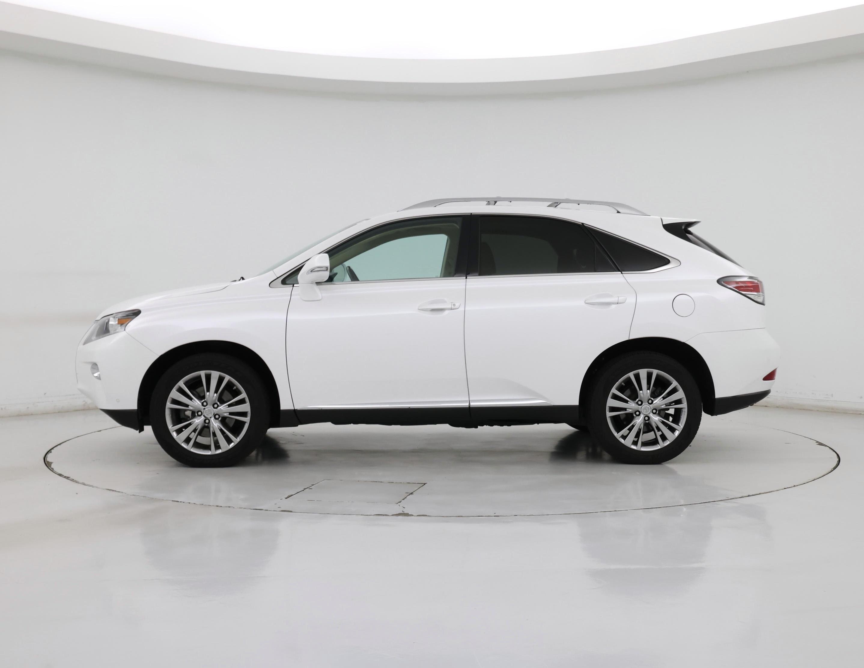 Thumbnail: 2013 Lexus RX - 3
