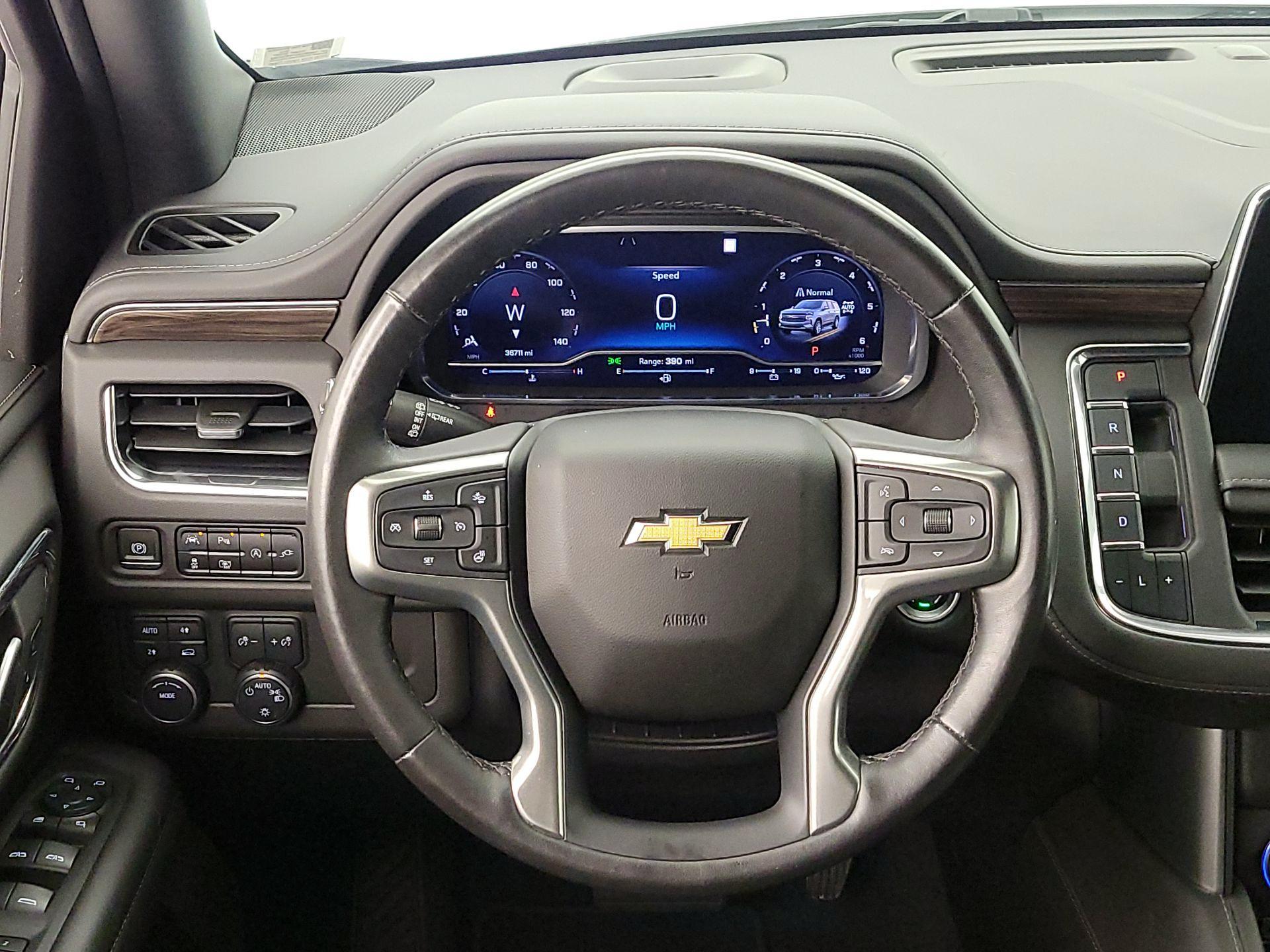 Thumbnail: 2022 Chevrolet Suburban - 10