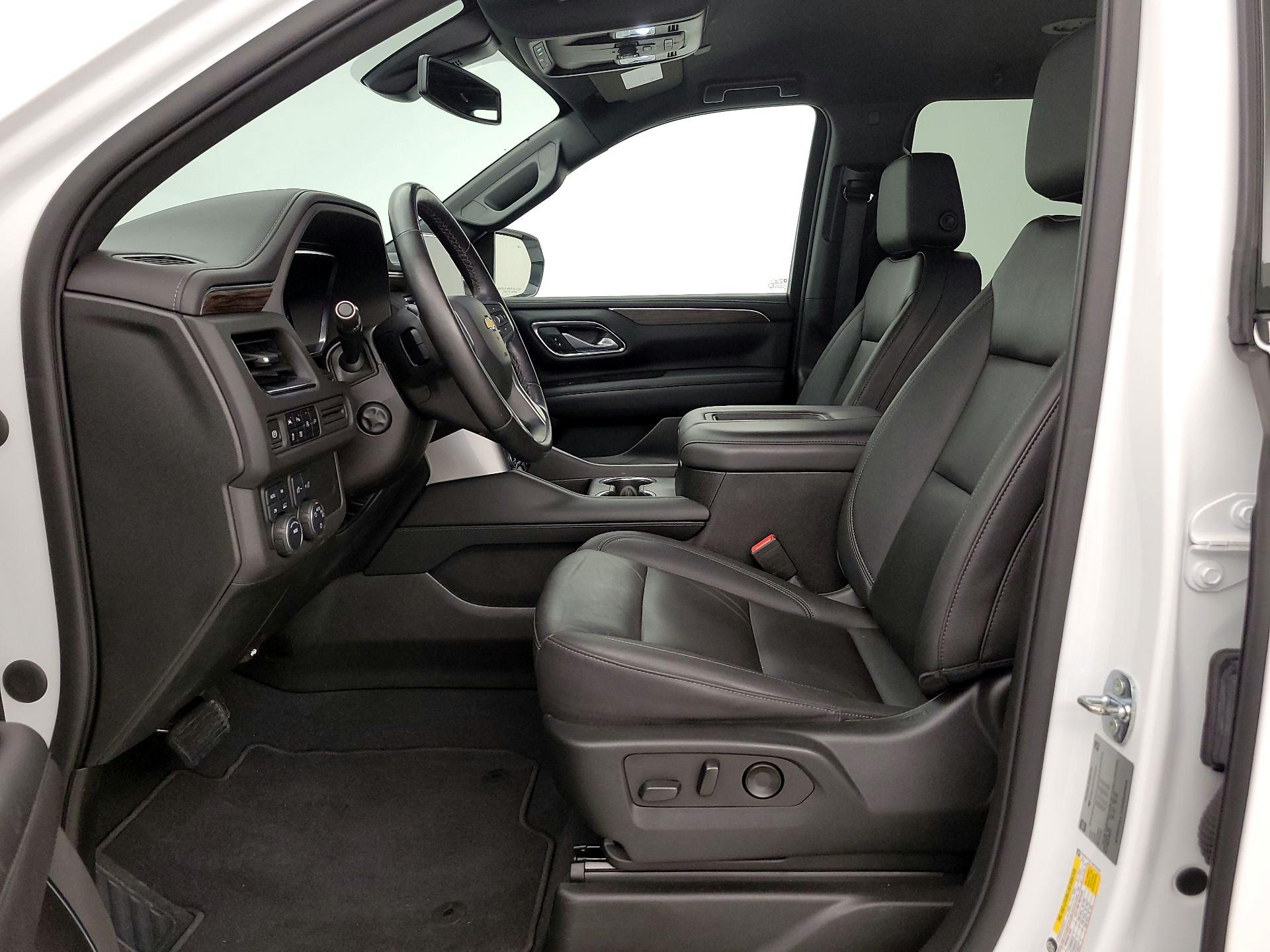 Thumbnail: 2022 Chevrolet Suburban - 11