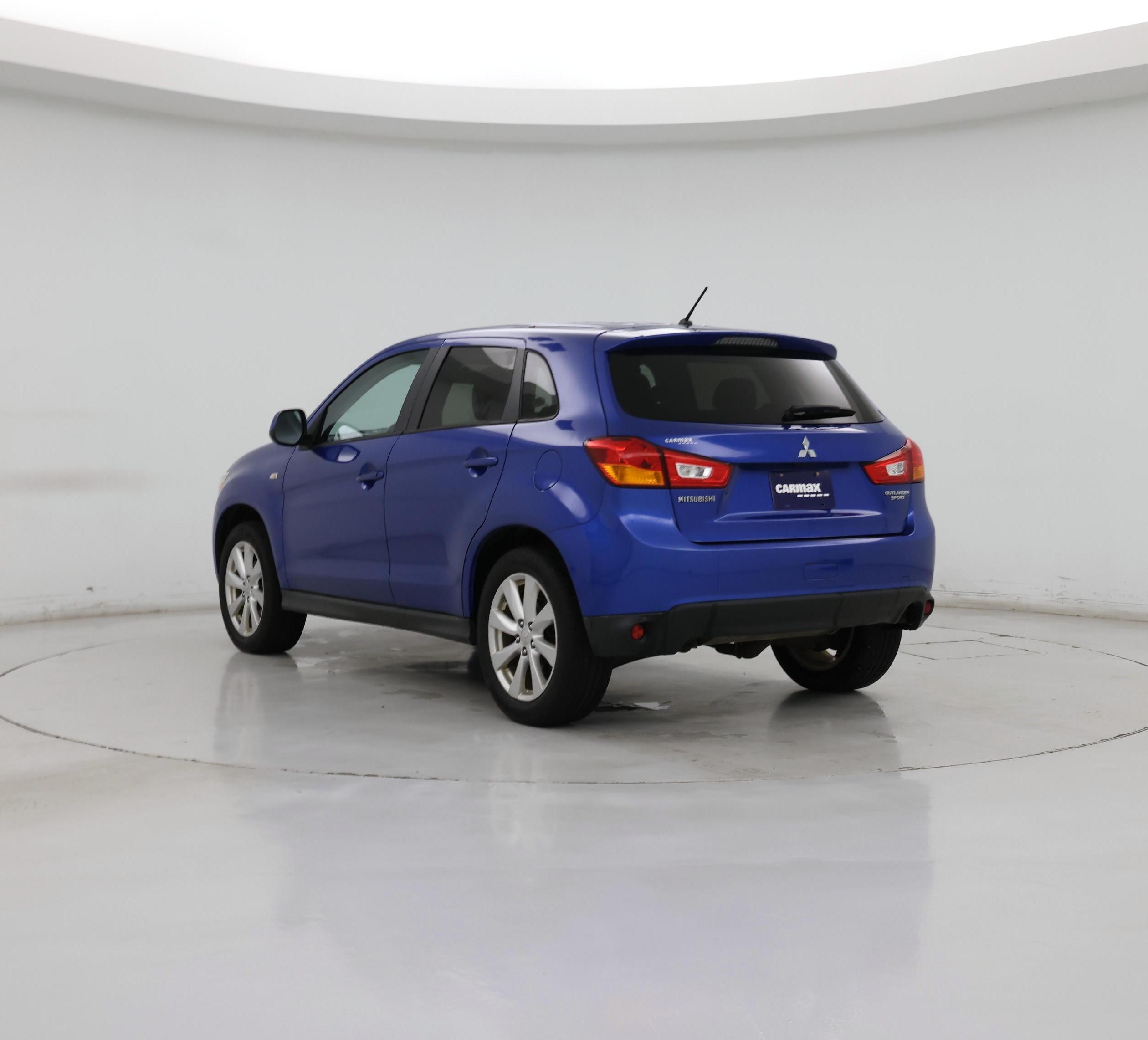 Thumbnail: 2015 Mitsubishi Outlander Sport - 2
