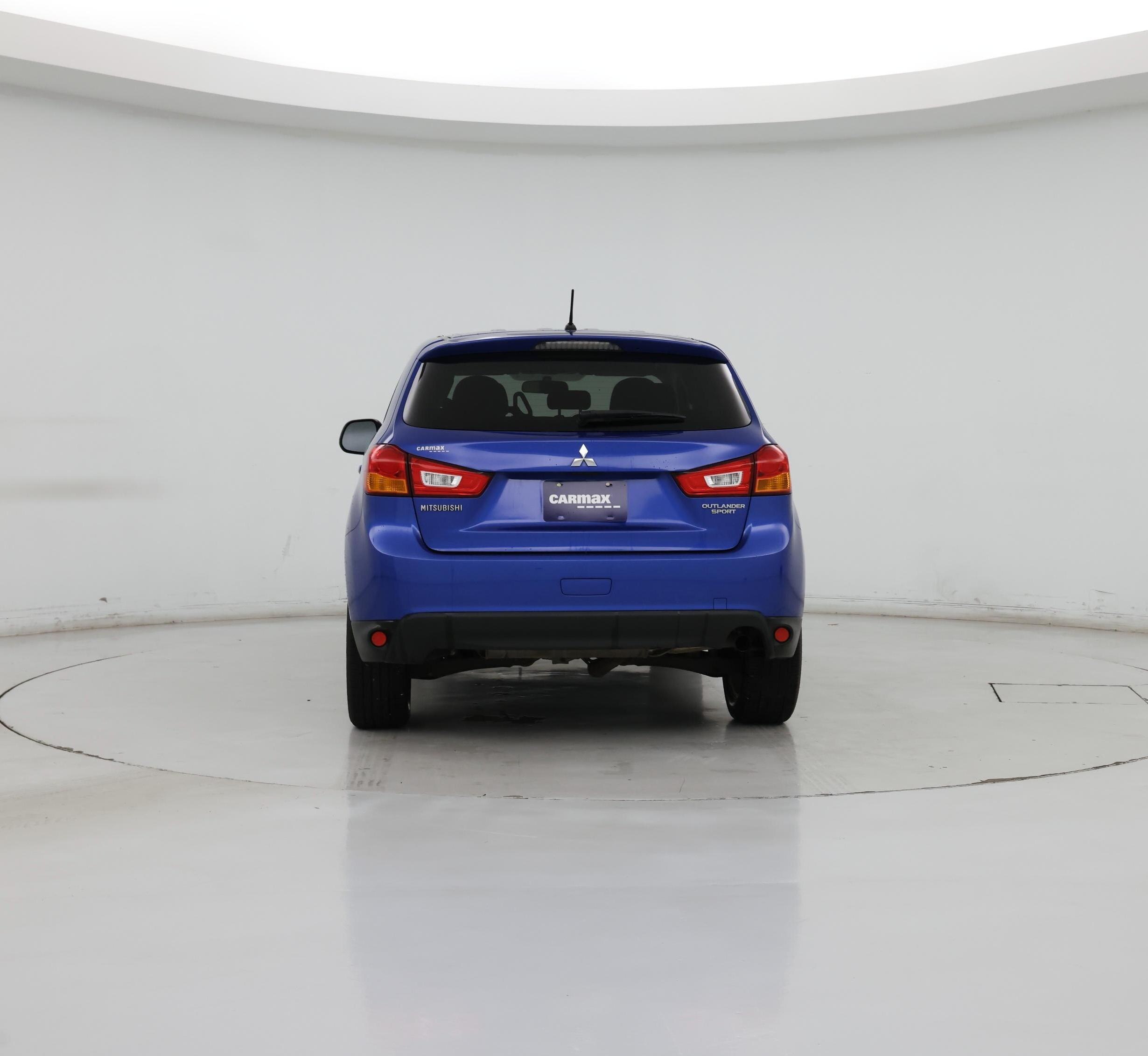 Thumbnail: 2015 Mitsubishi Outlander Sport - 6