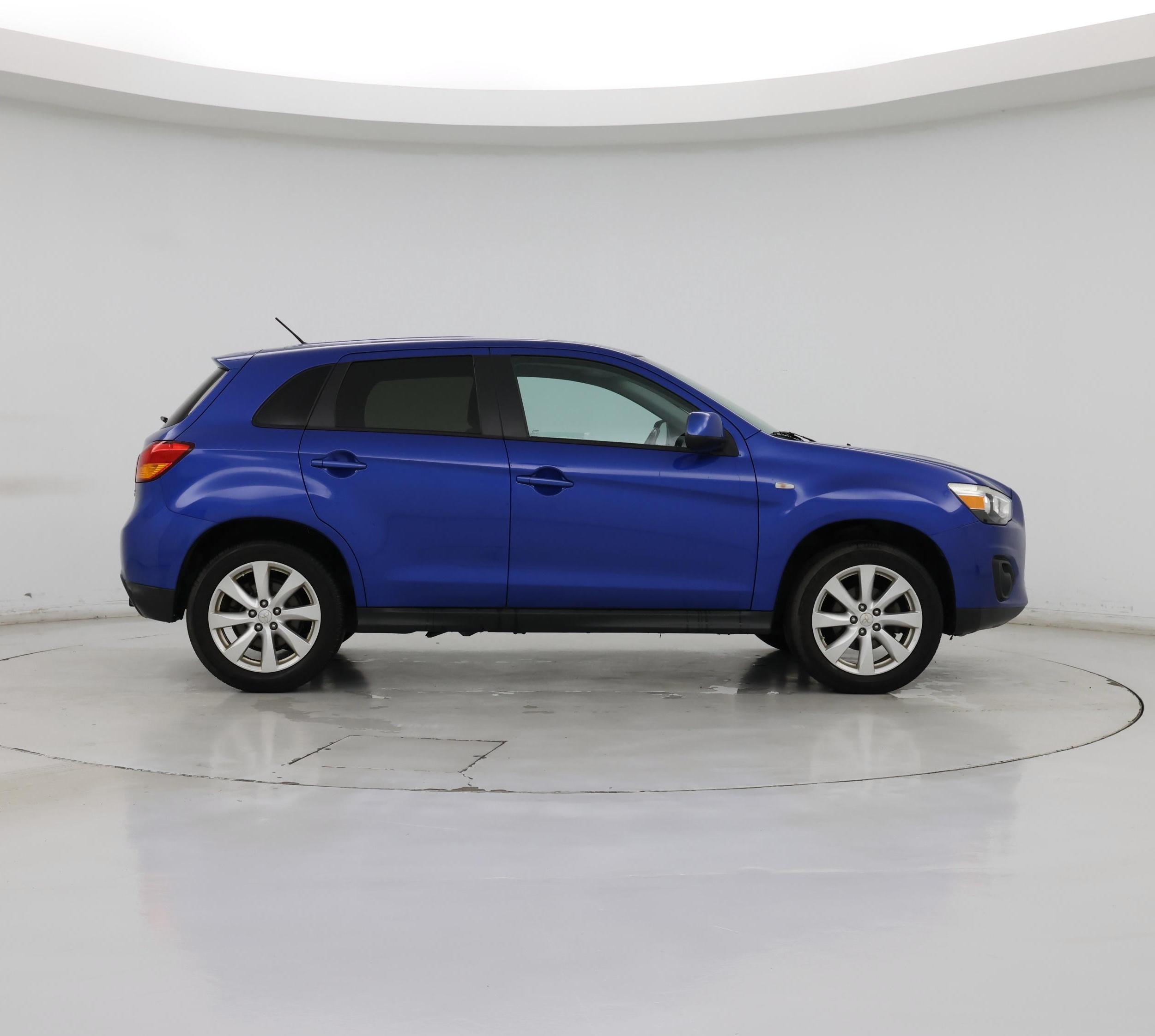 Thumbnail: 2015 Mitsubishi Outlander Sport - 7