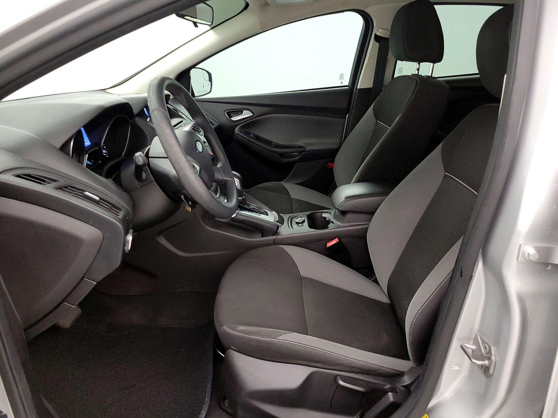 Thumbnail: 2014 Ford Focus - 11