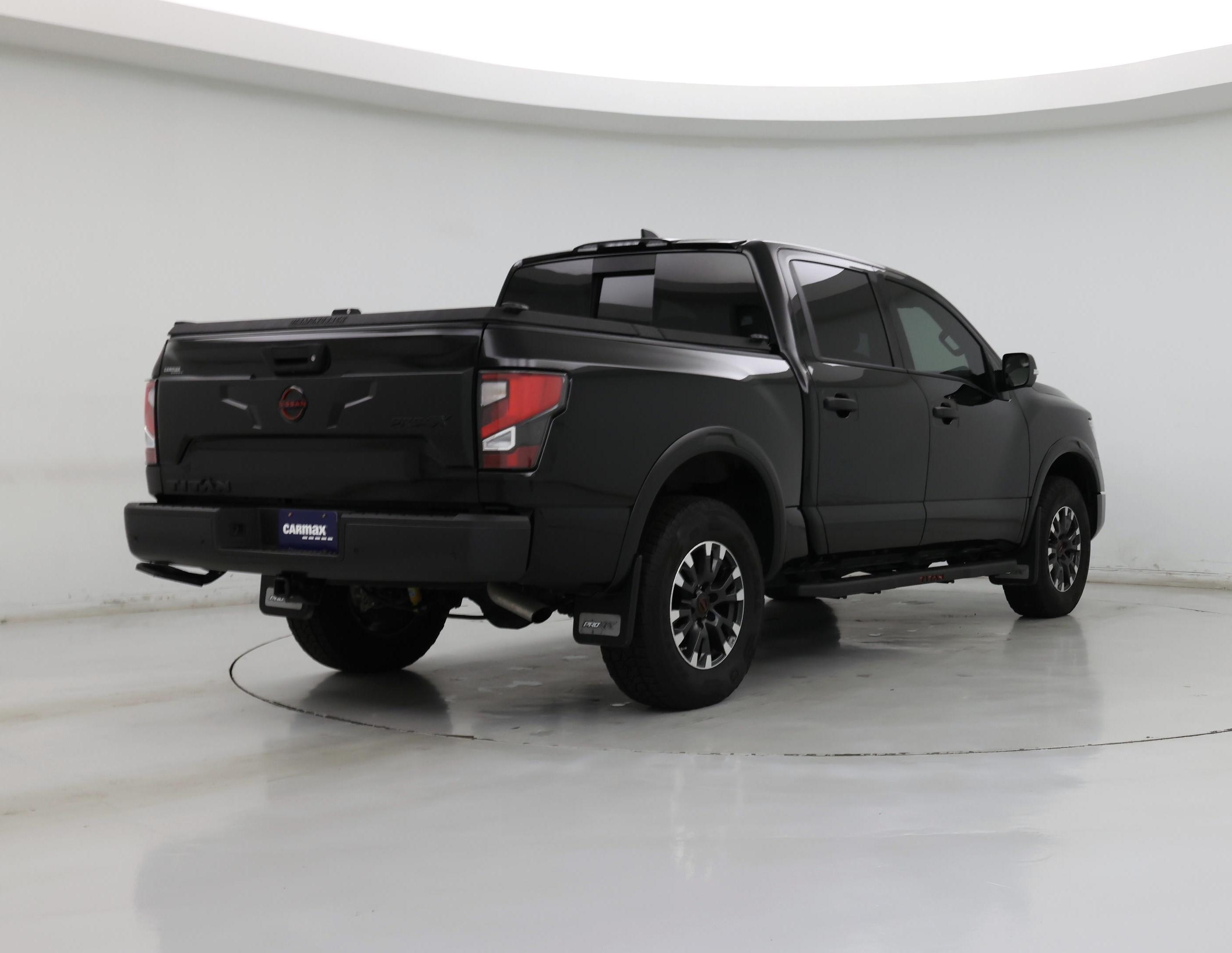 Thumbnail: 2024 Nissan Titan - 8