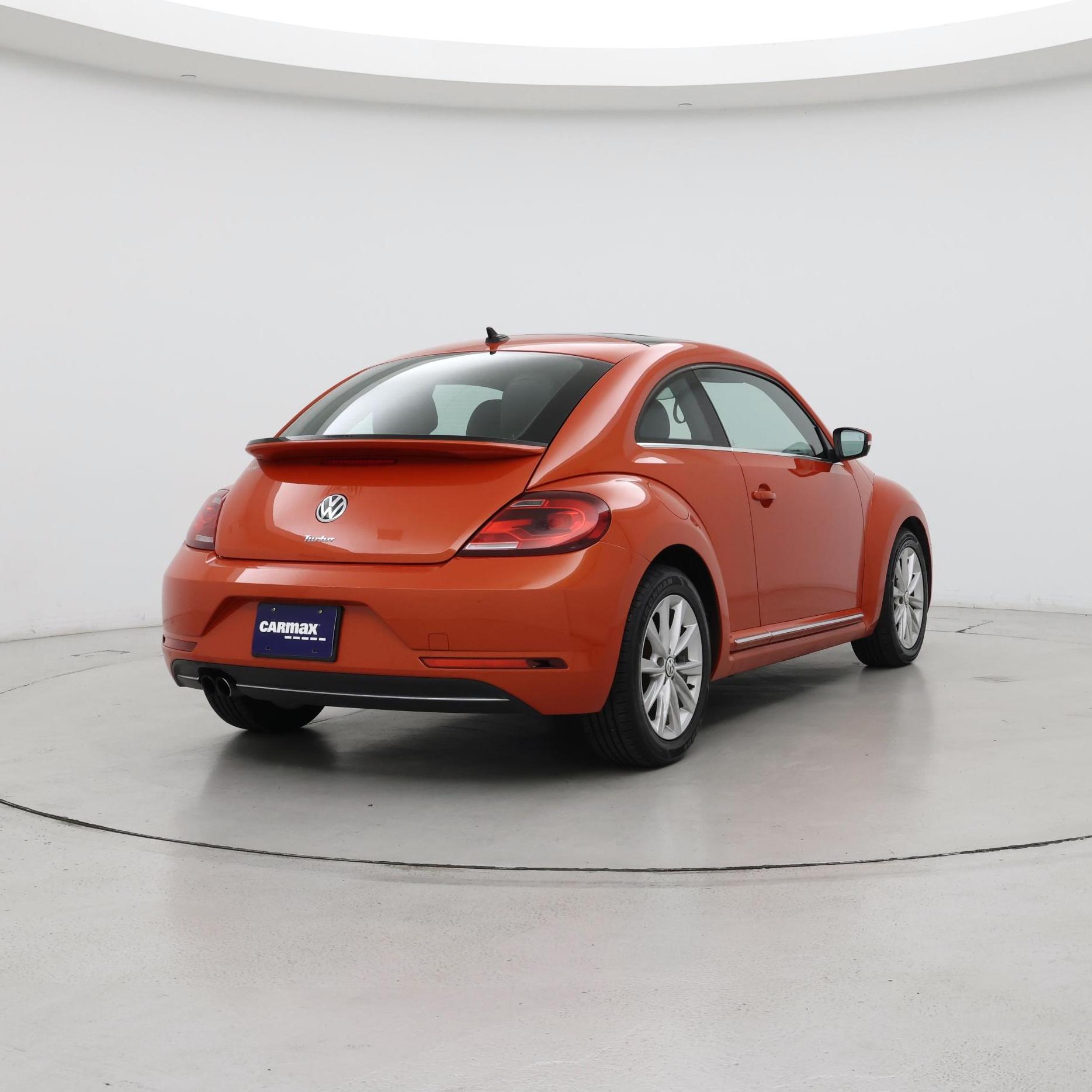 Thumbnail: 2019 Volkswagen Beetle - 8