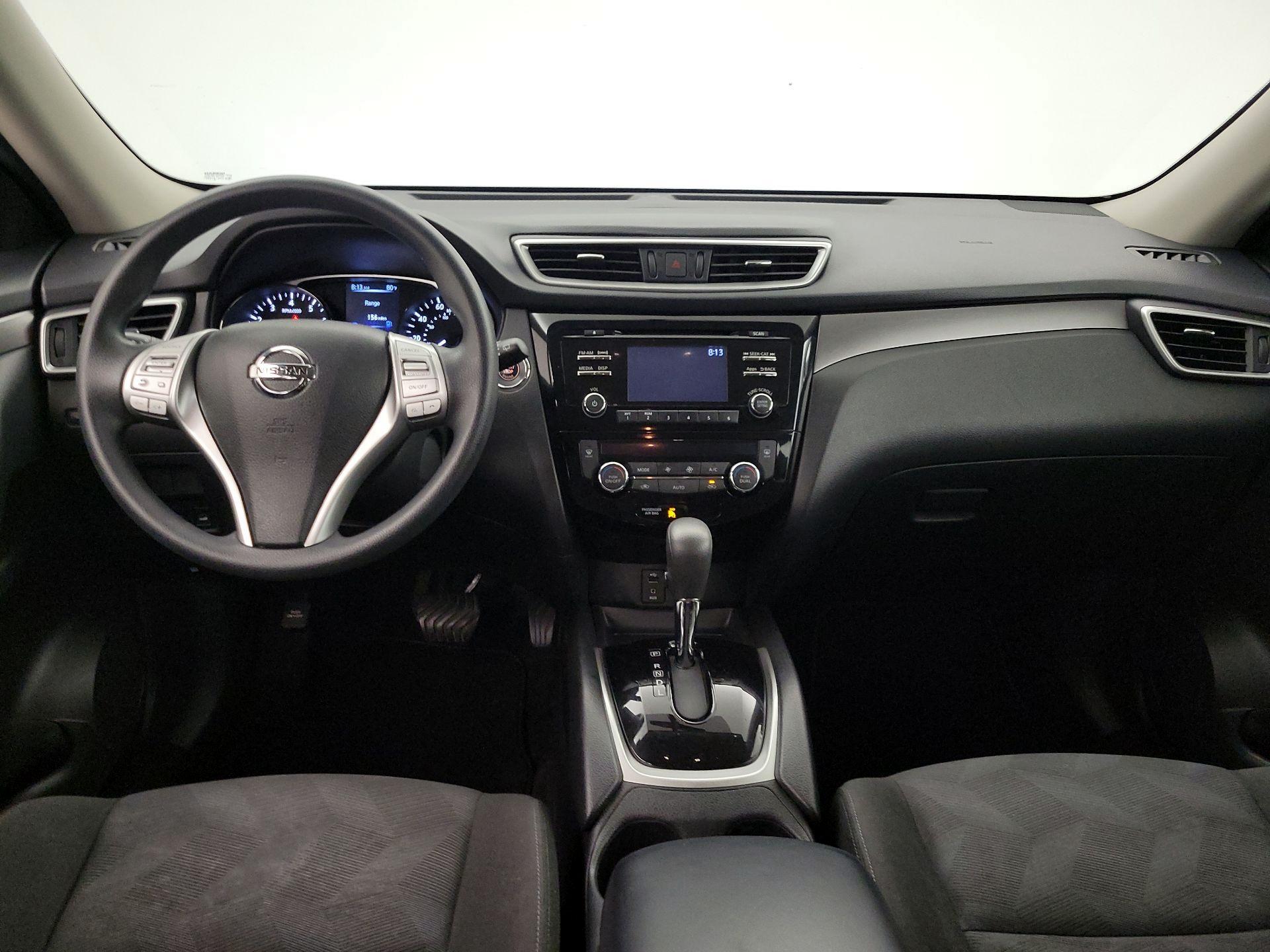 Thumbnail: 2016 Nissan Rogue - 9