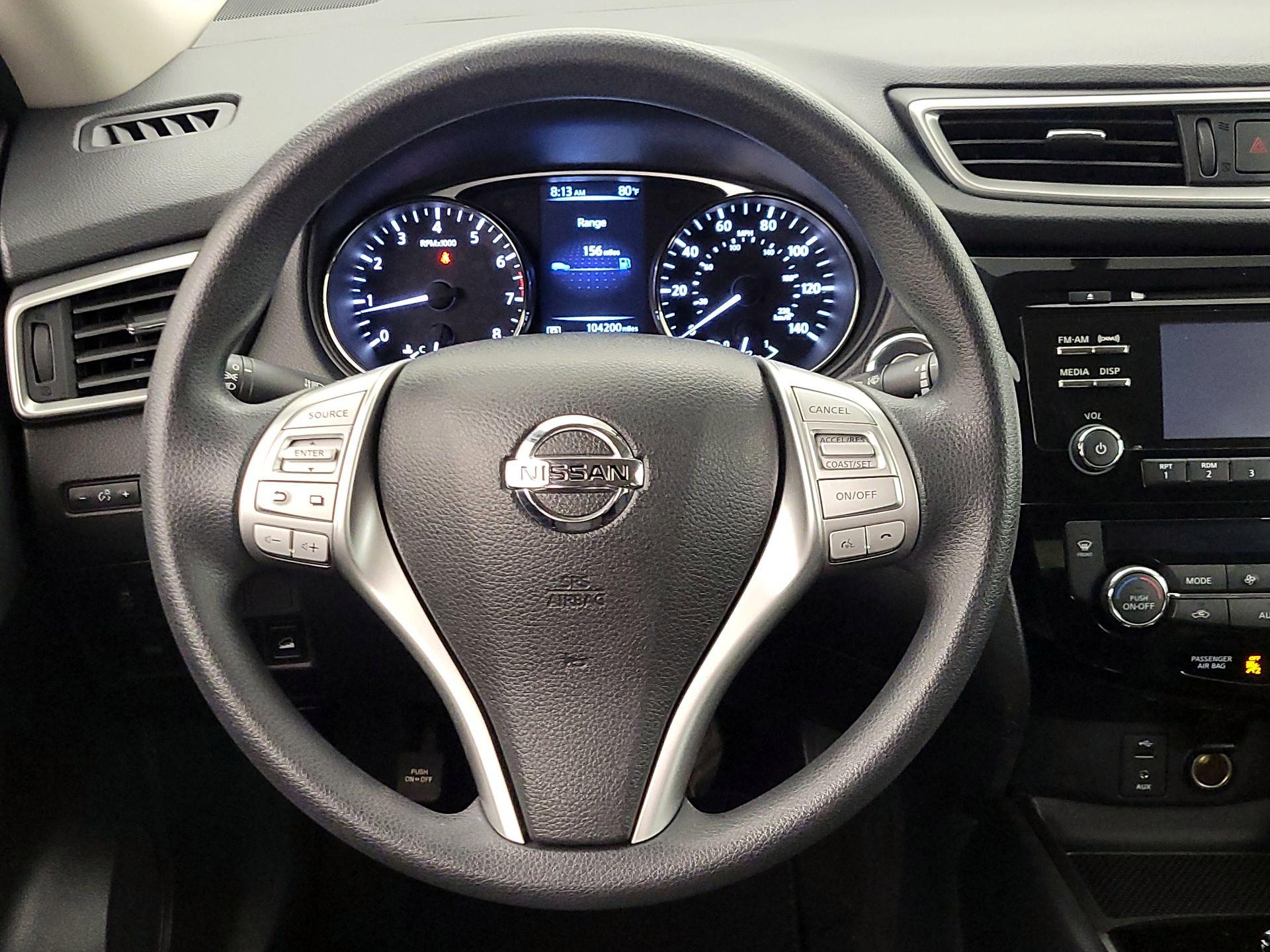 Thumbnail: 2016 Nissan Rogue - 10