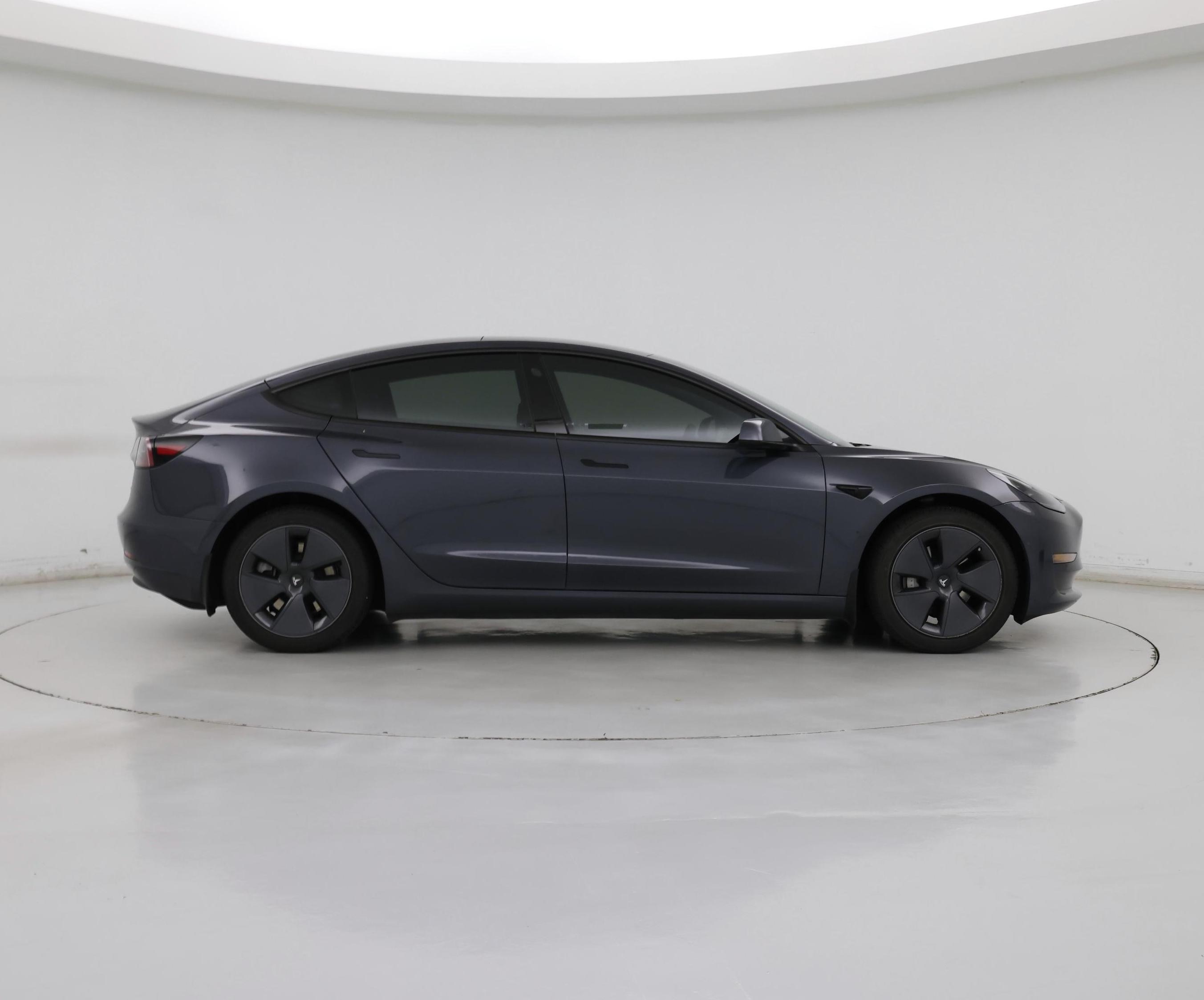 Thumbnail: 2022 Tesla Model 3 - 7