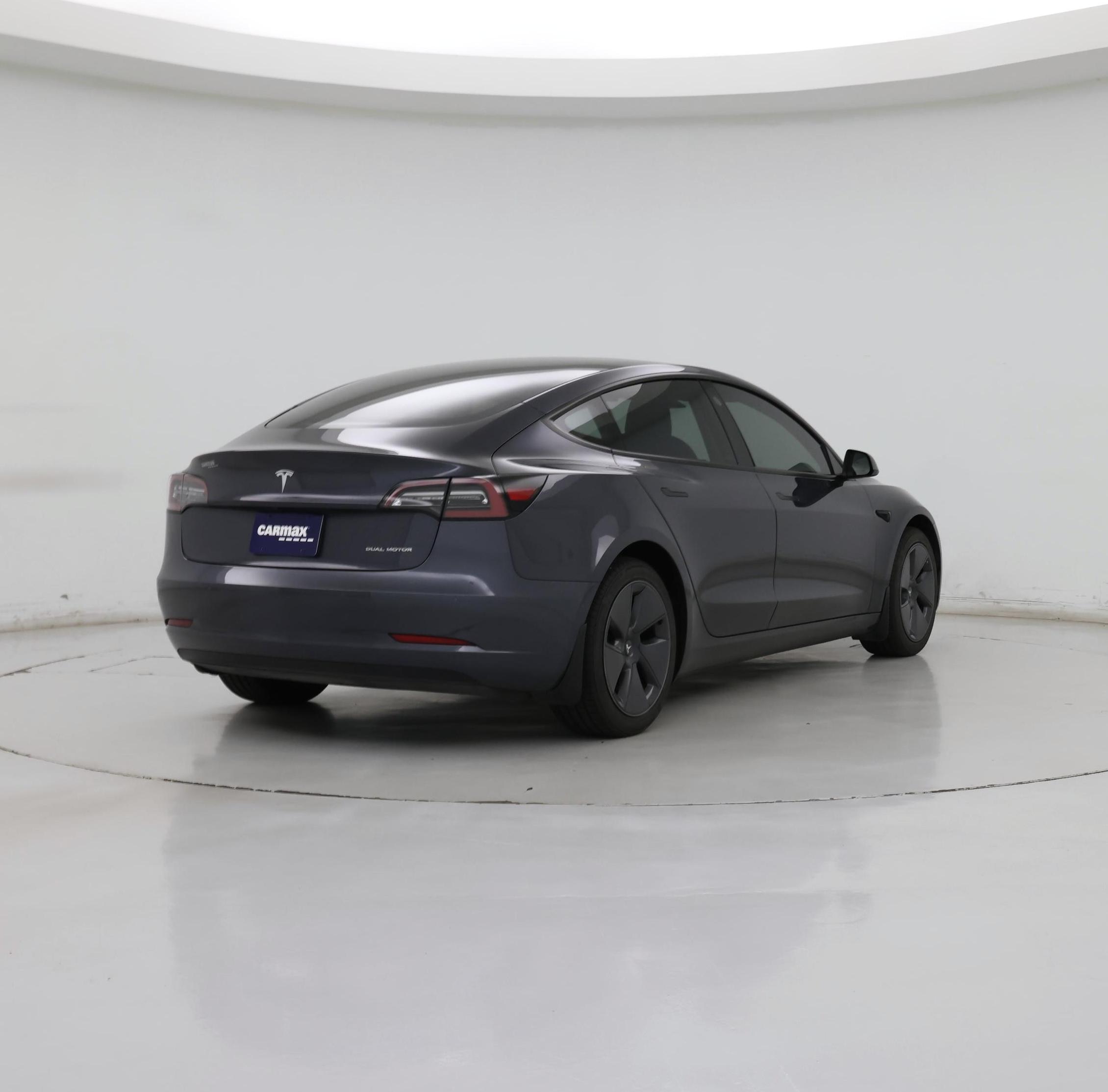 Thumbnail: 2022 Tesla Model 3 - 8