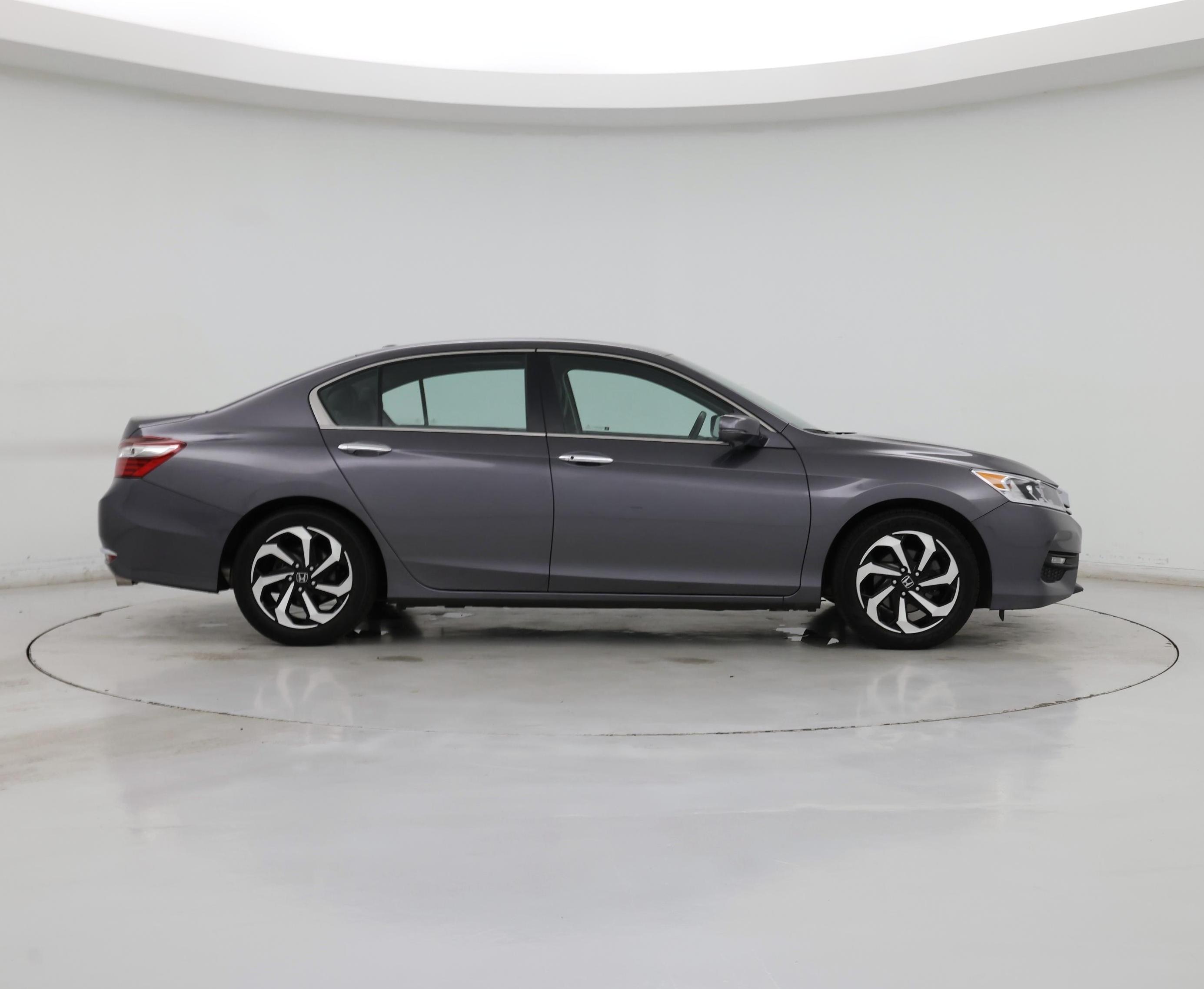 Thumbnail: 2017 Honda Accord - 7