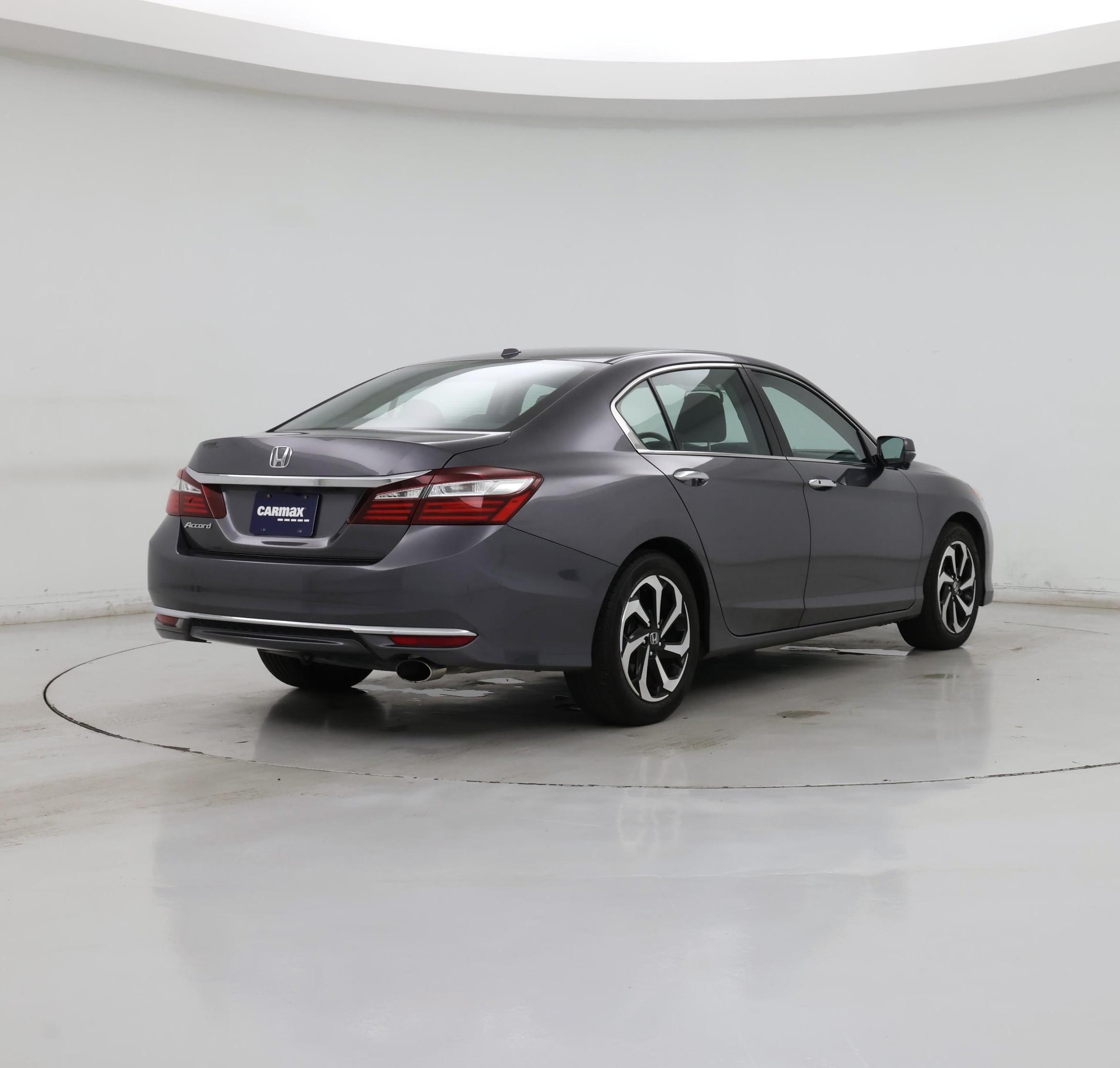 Thumbnail: 2017 Honda Accord - 8