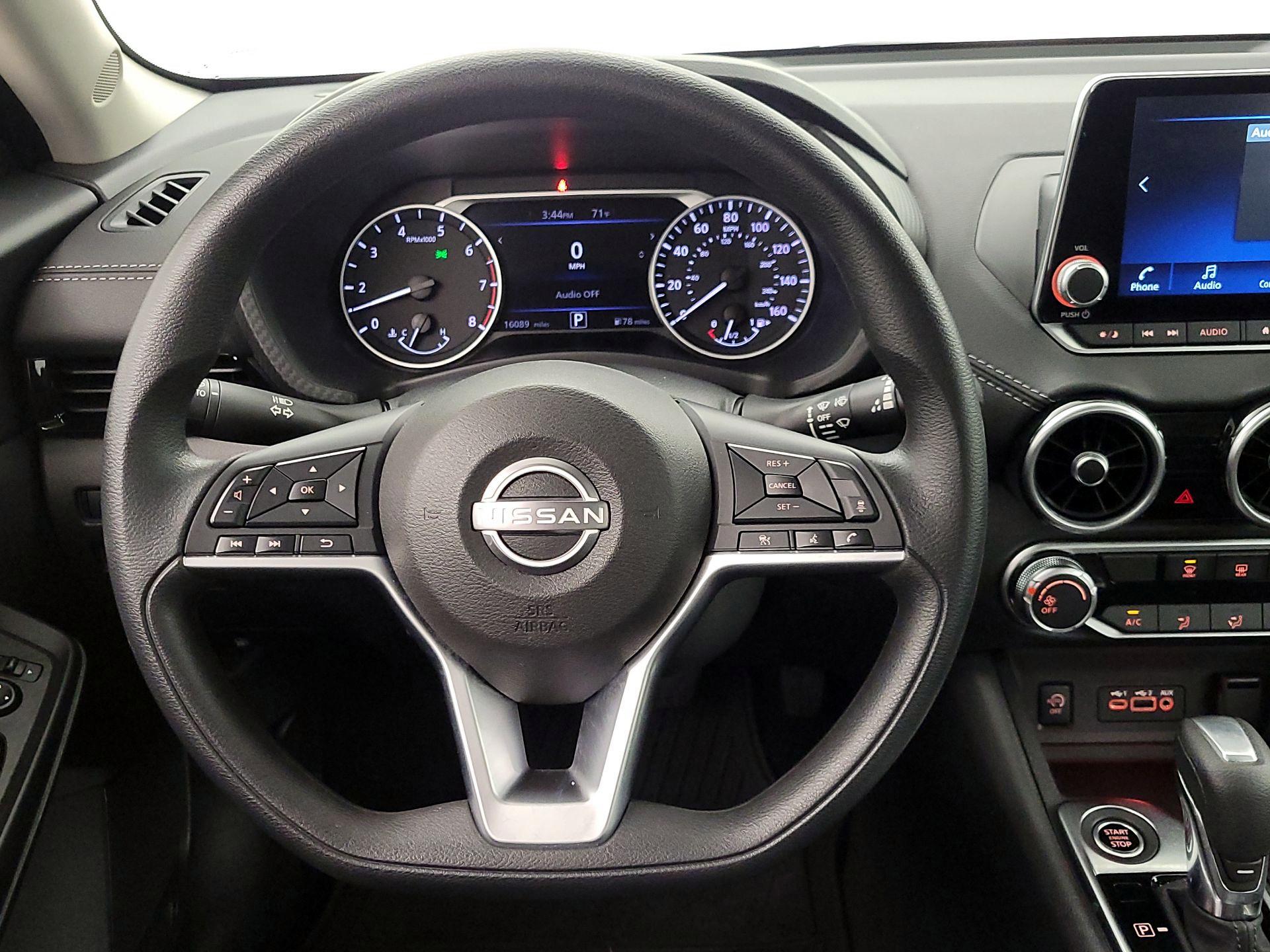 Thumbnail: 2024 Nissan Sentra - 10