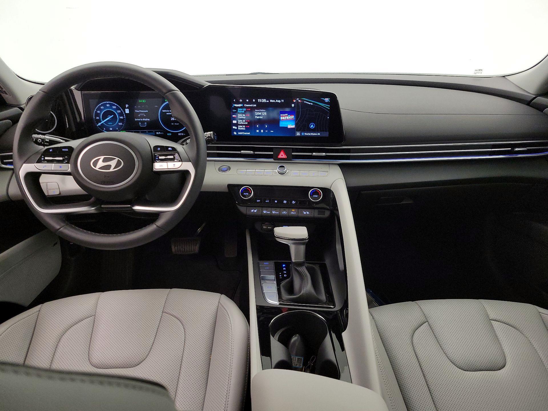 Thumbnail: 2025 Hyundai Elantra - 9