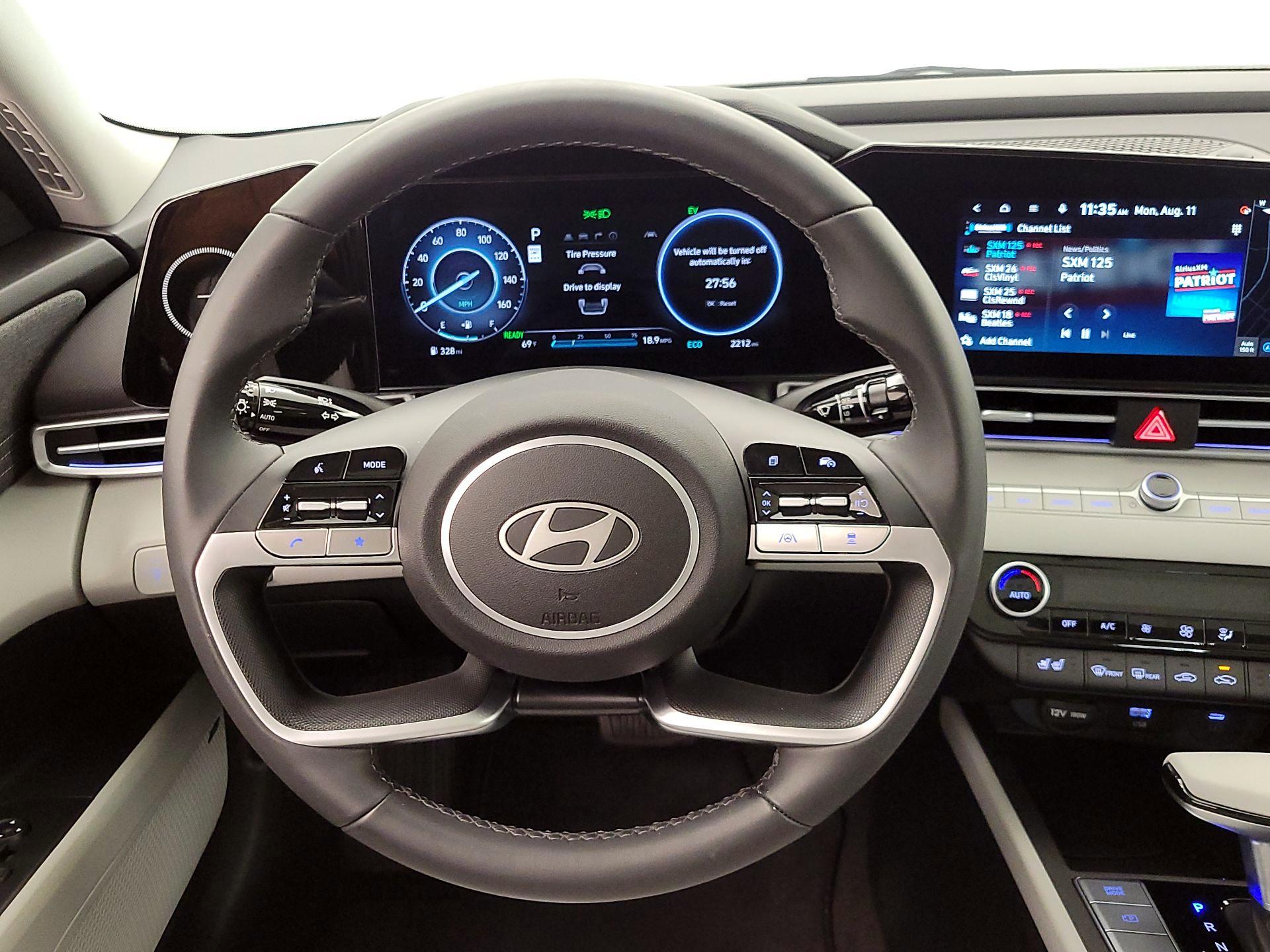 Thumbnail: 2025 Hyundai Elantra - 10
