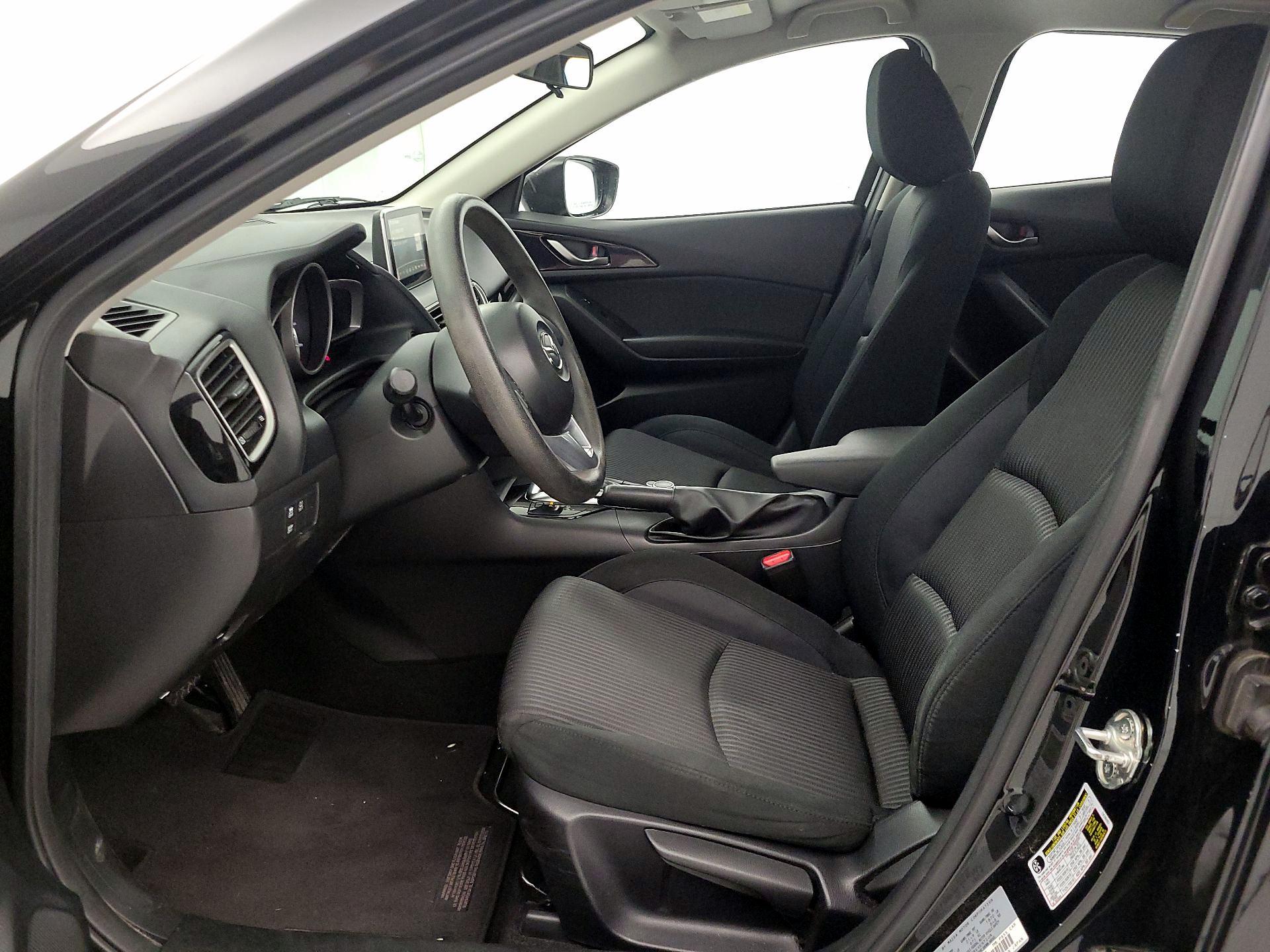 Thumbnail: 2016 Mazda Mazda3 - 11